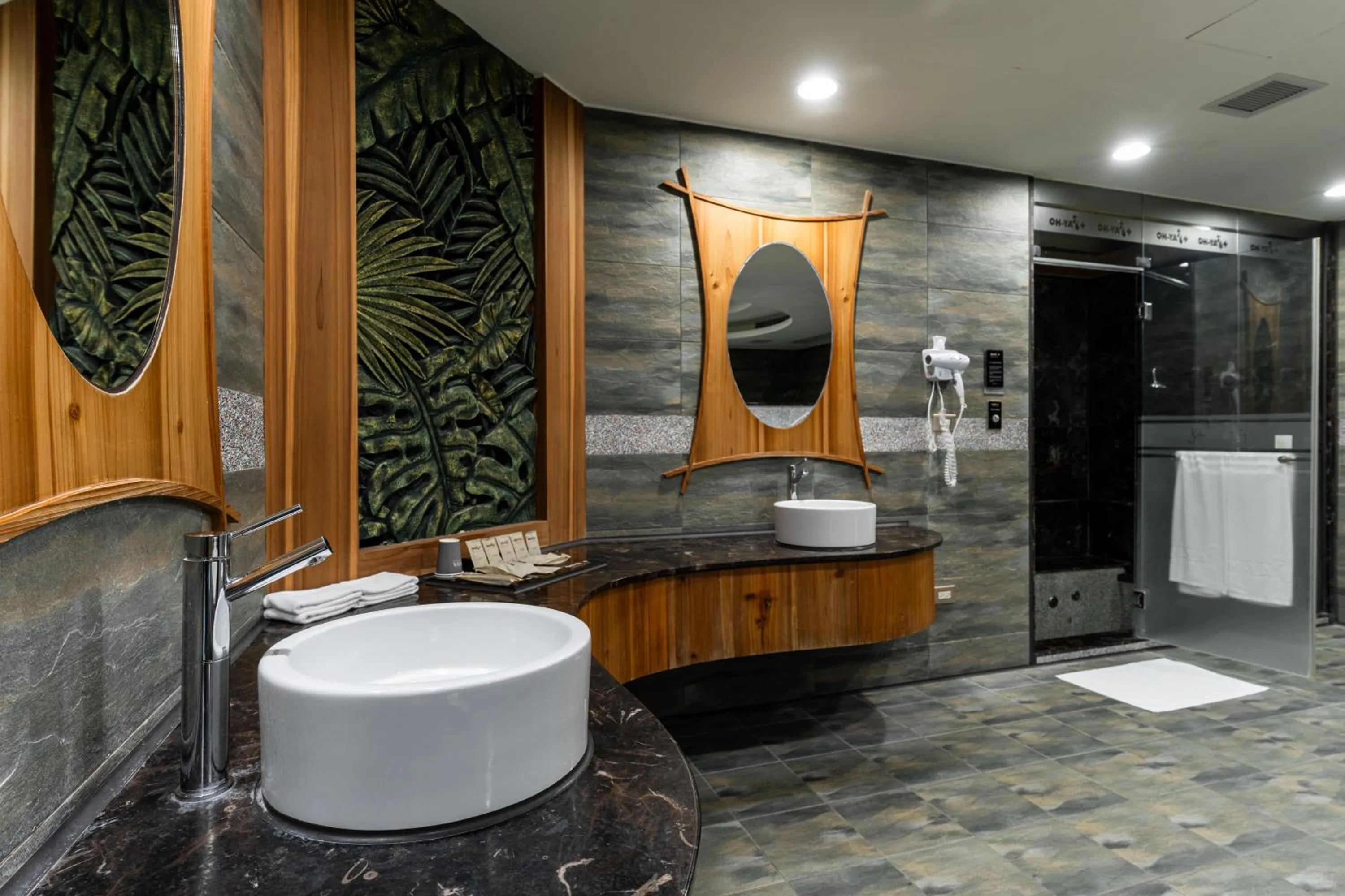 Shower in OHYA Chain Boutique Motel-Xinying