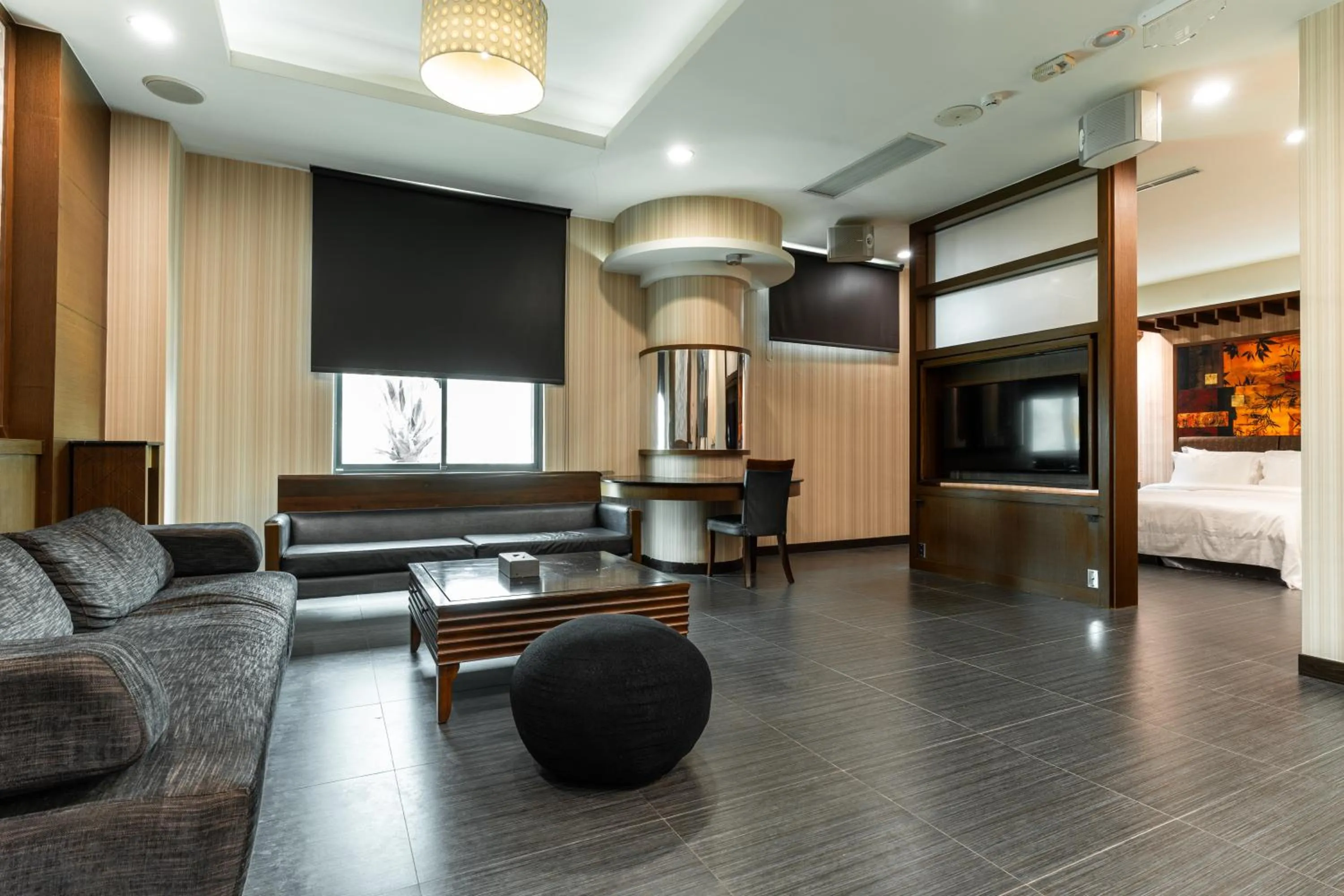 TV and multimedia in OHYA Chain Boutique Motel-Xinying