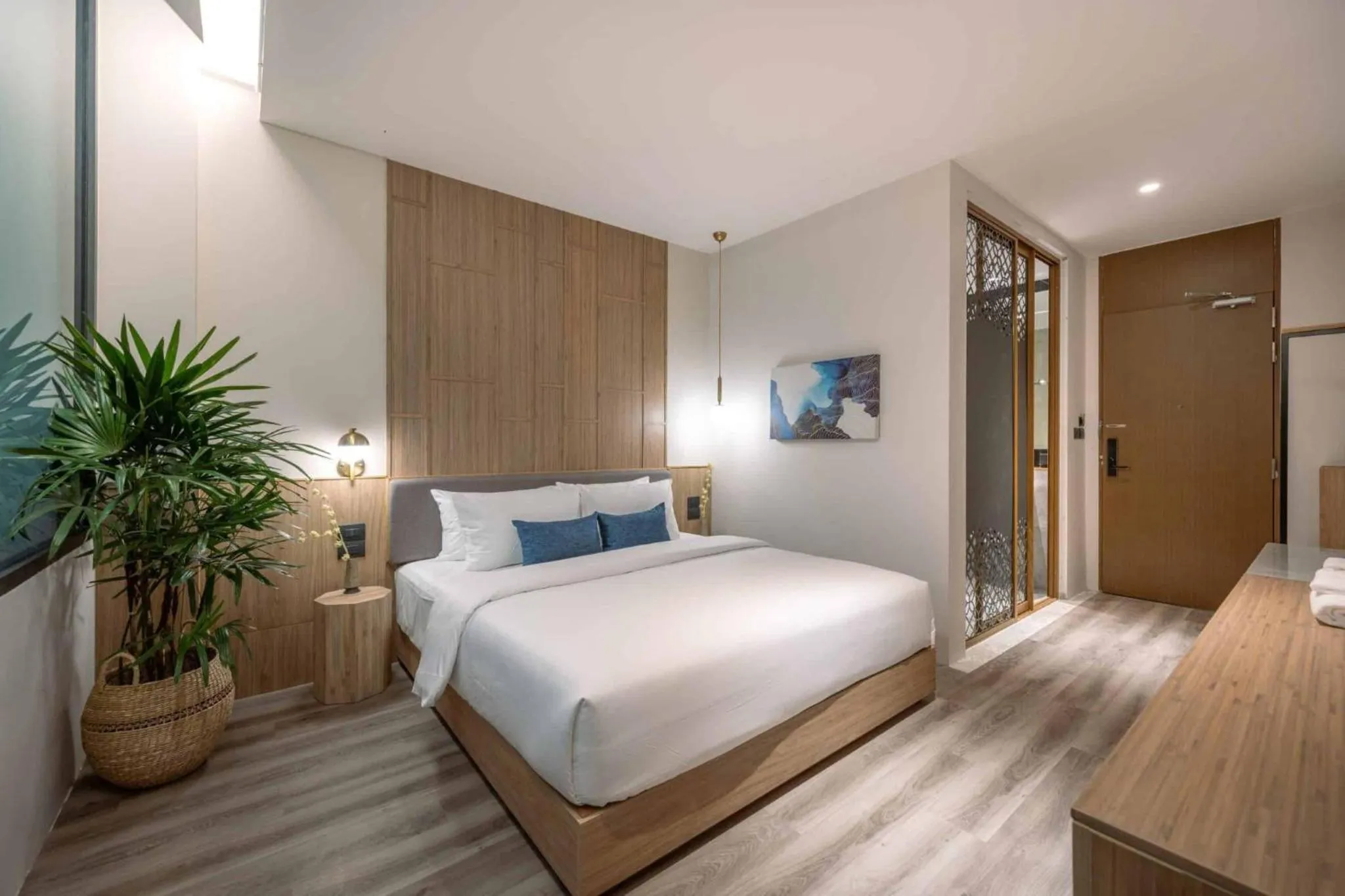 Bed in SHAN Villas Sukhumvit