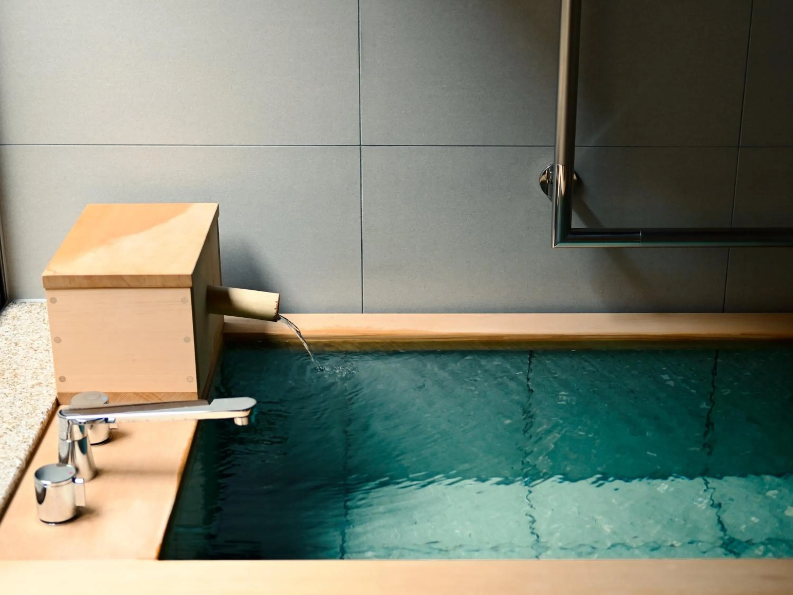 Photo of the whole room in Beniya