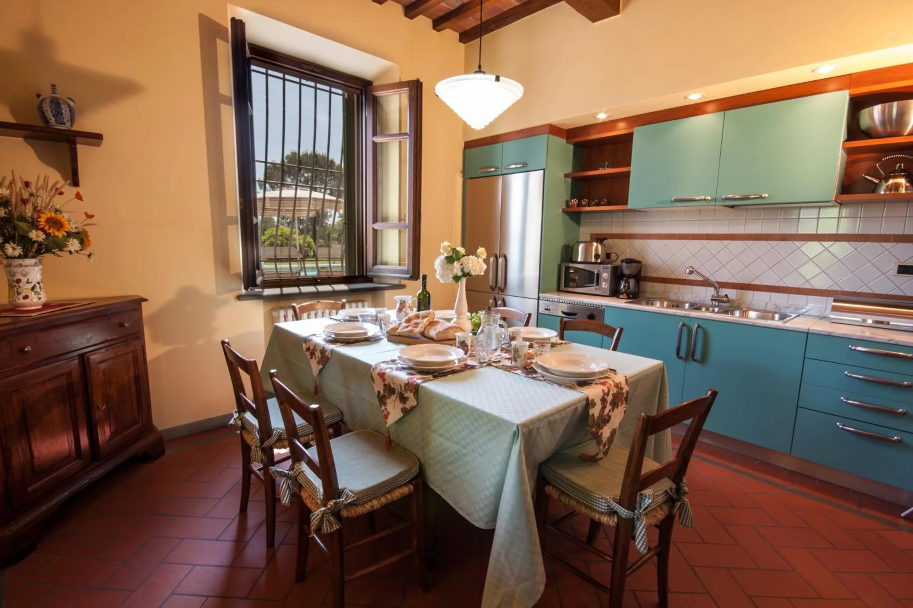 Kitchen or kitchenette in Villa Colombai