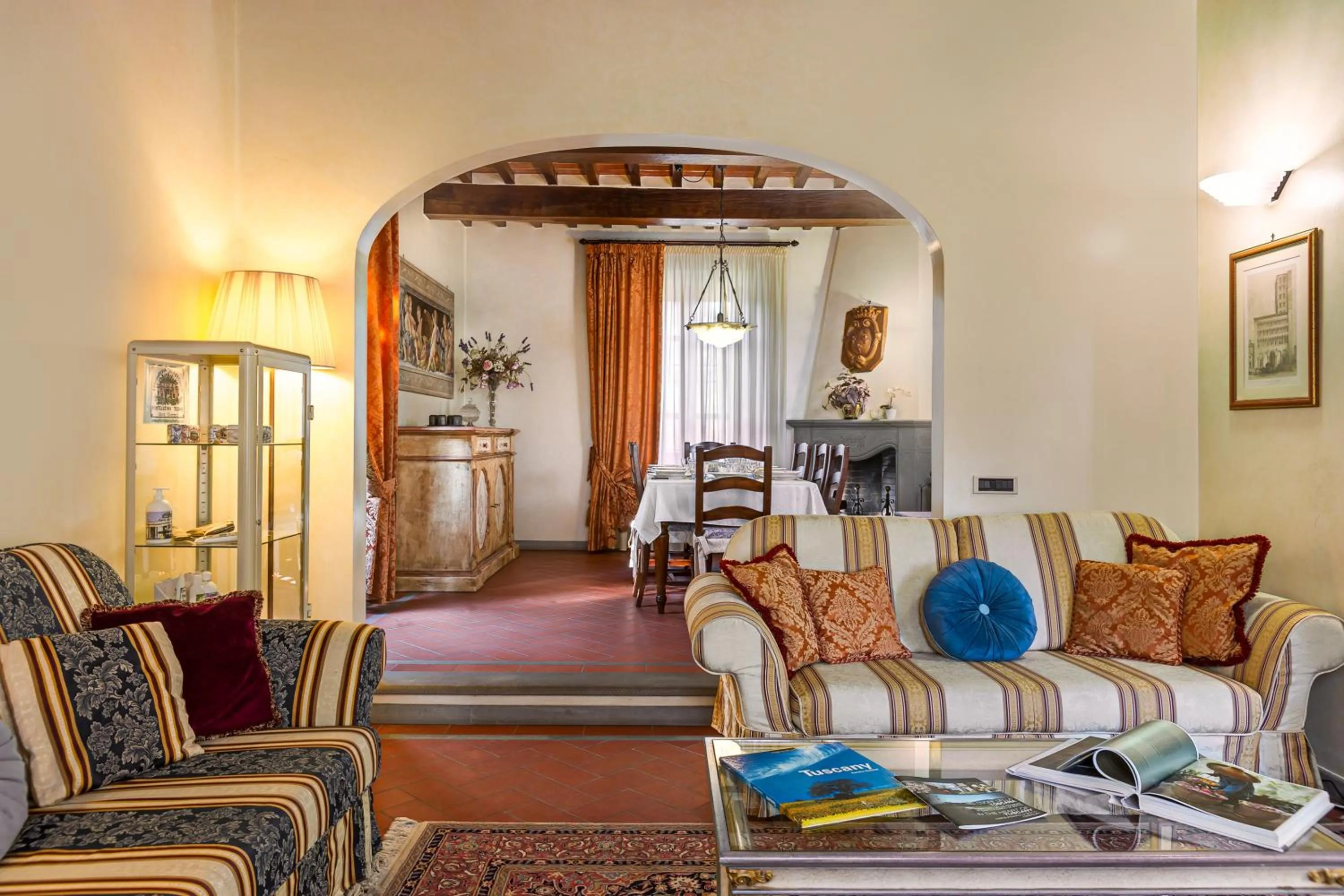 Communal lounge/ TV room in Villa Colombai