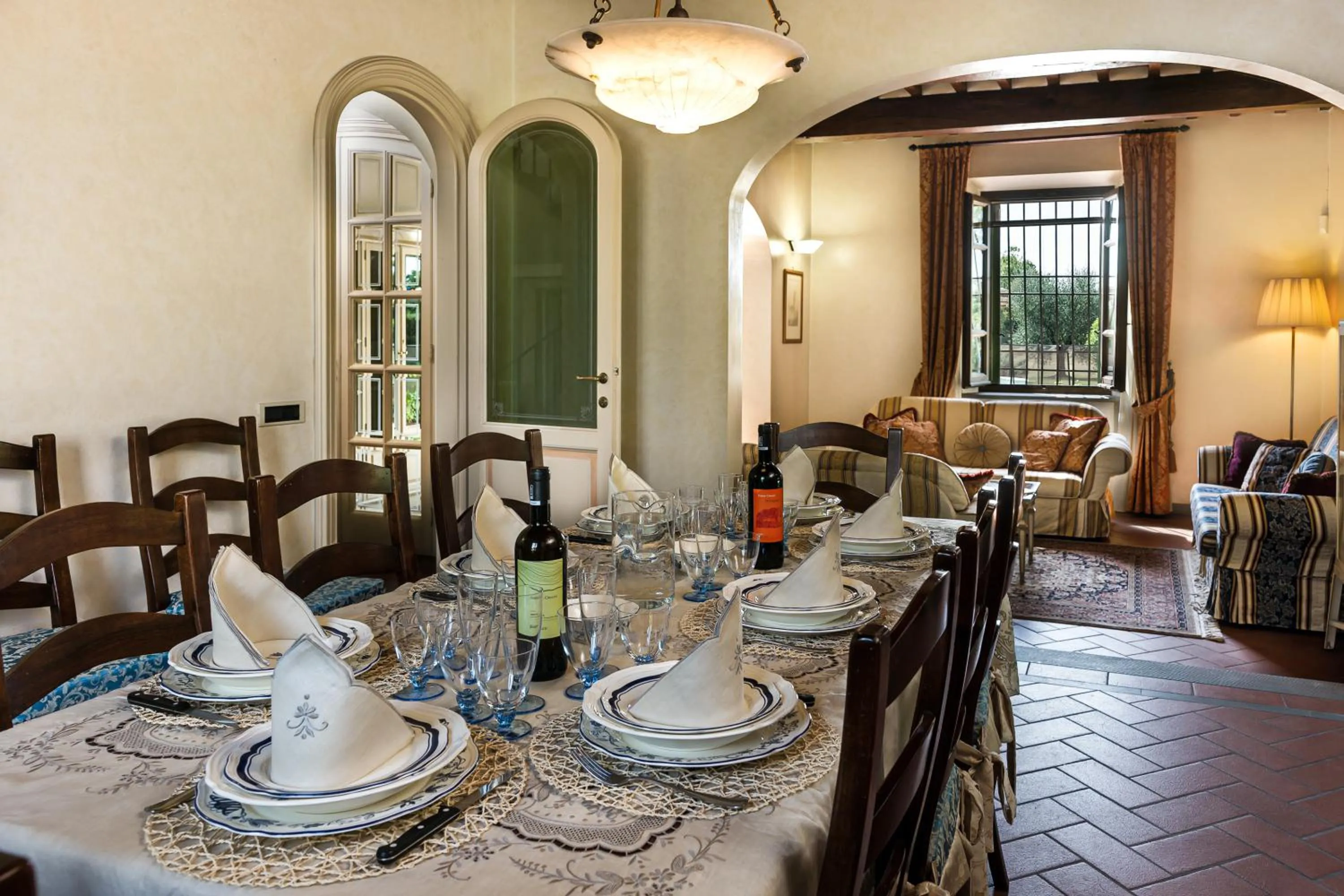 Communal lounge/ TV room in Villa Colombai