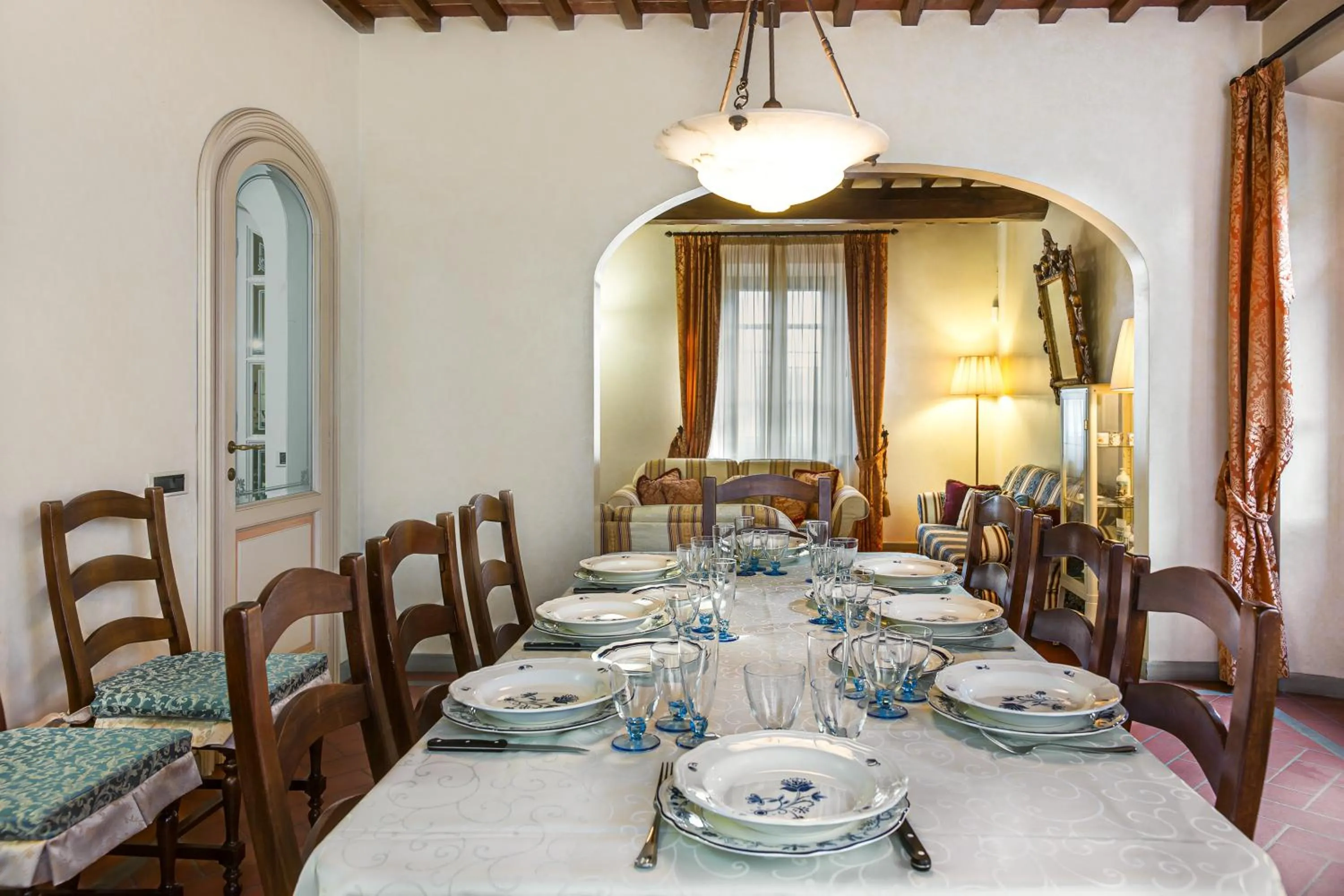 Communal lounge/ TV room in Villa Colombai