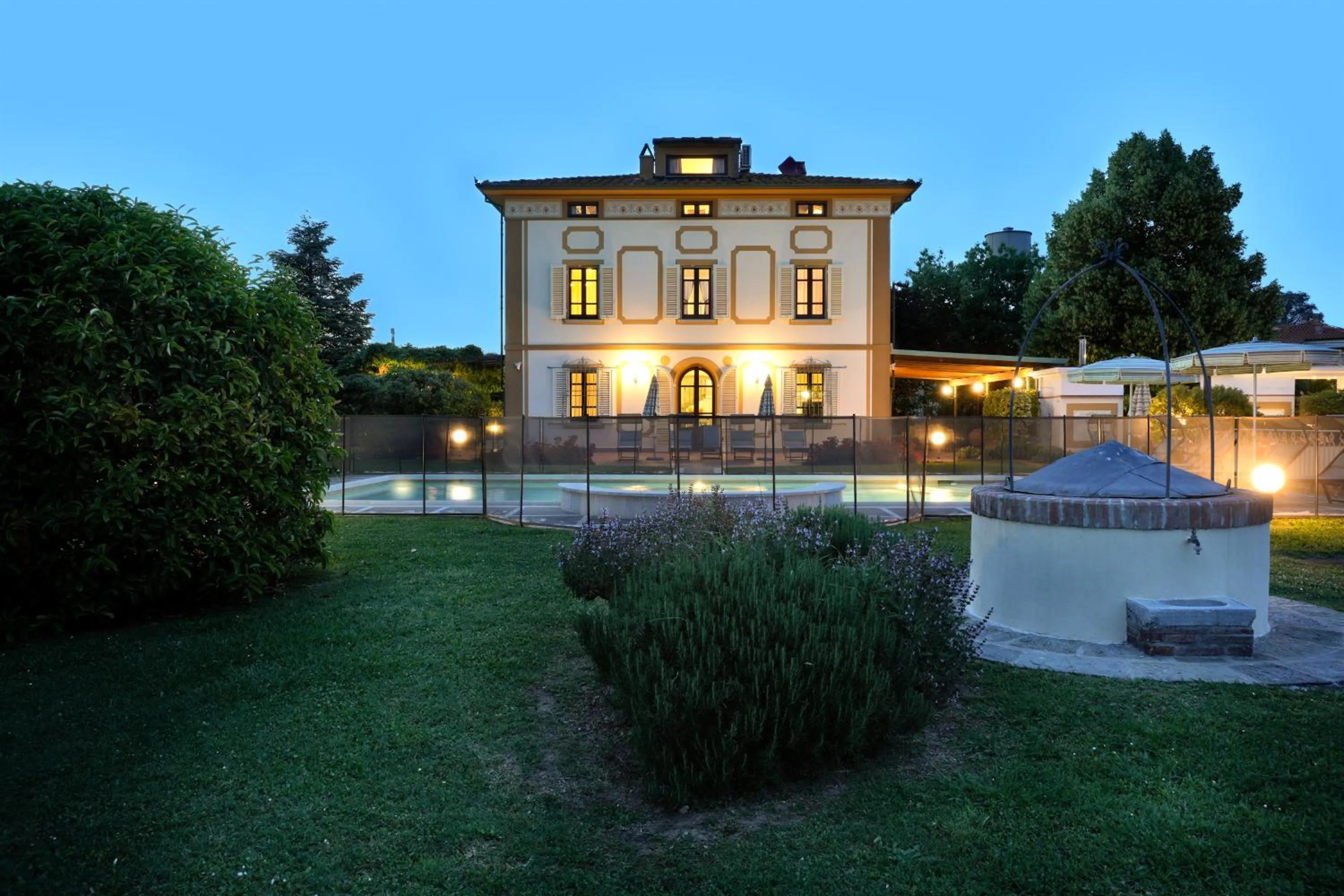 Property building in Villa Colombai