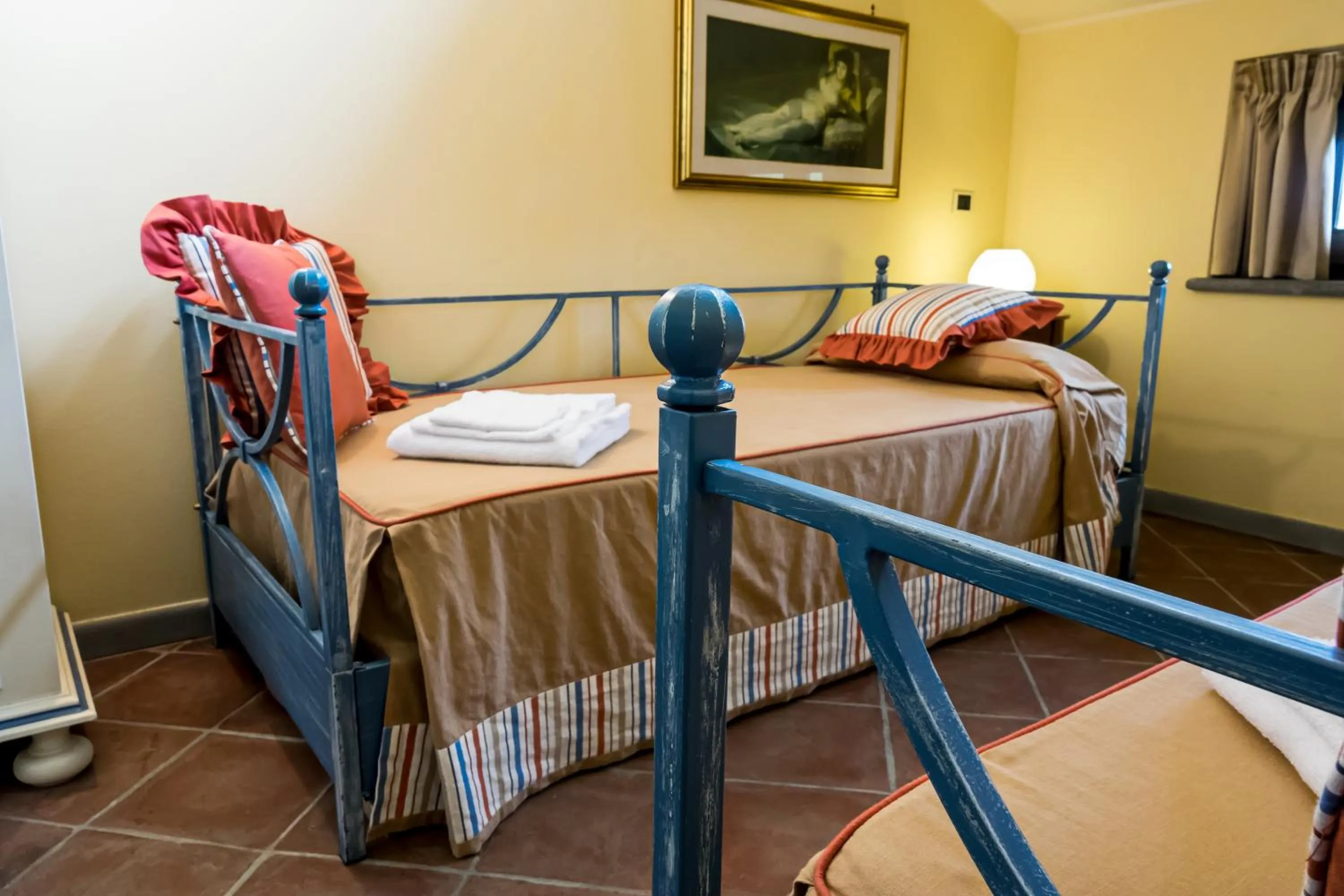 Bedroom, Bed in Villa Colombai