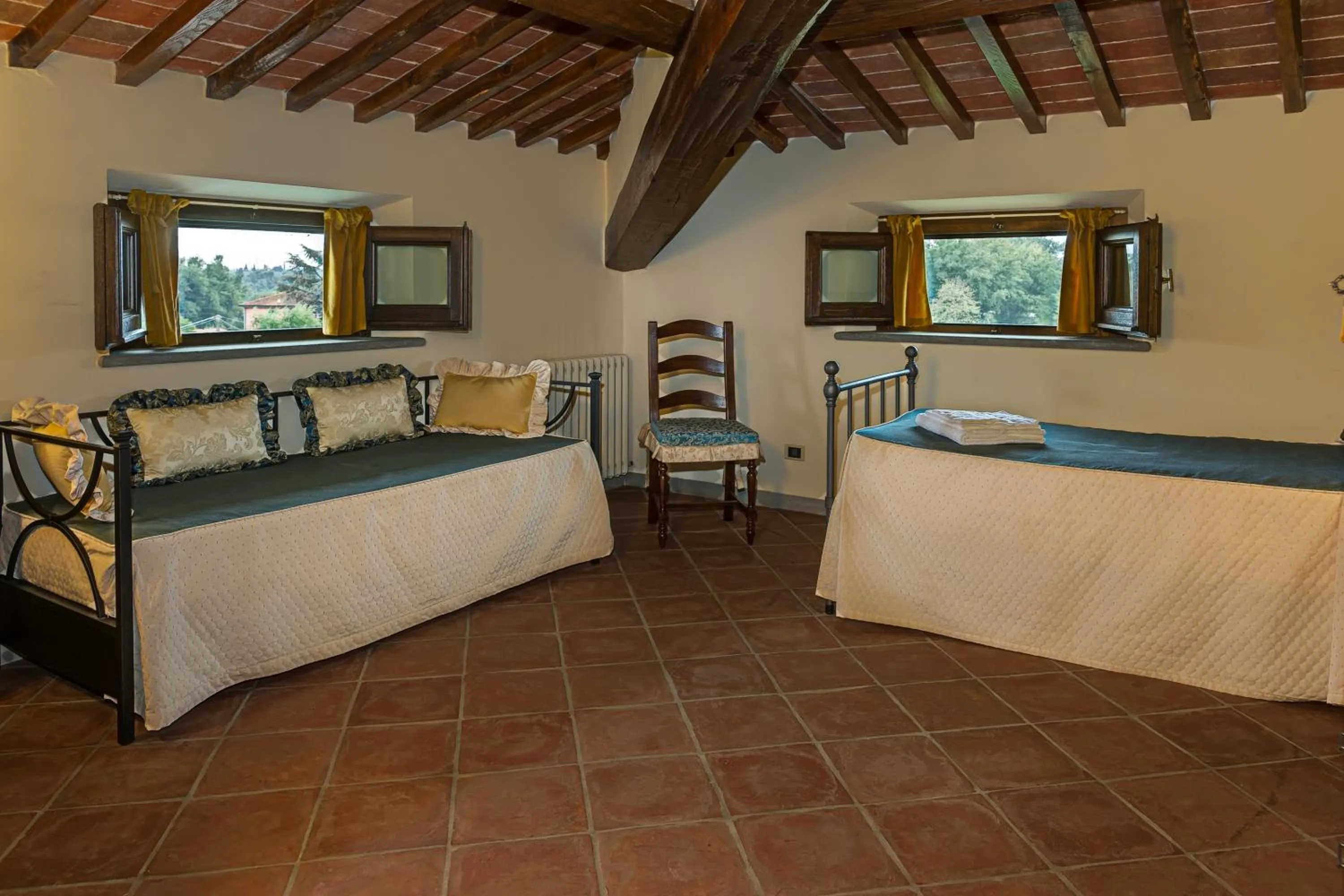 Bedroom, Bed in Villa Colombai