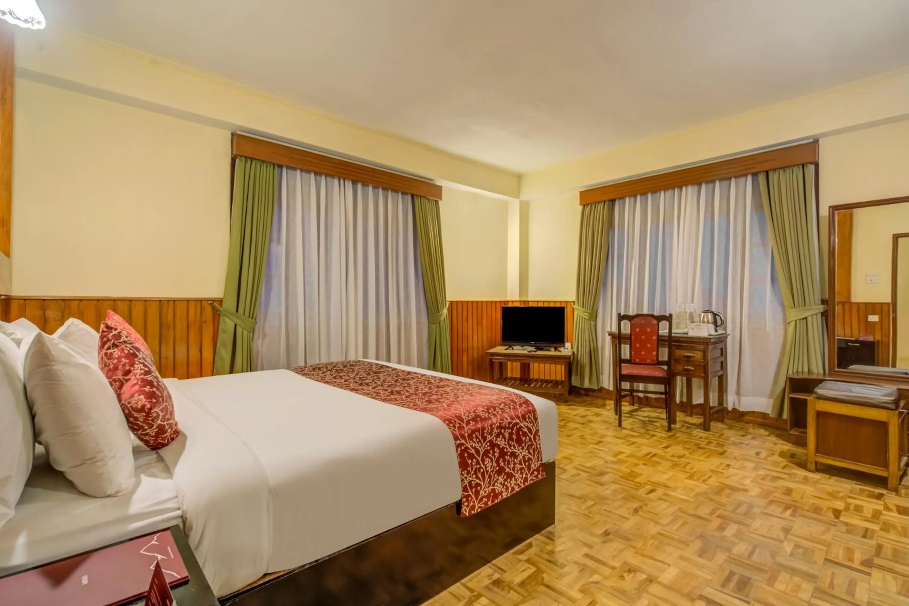 TV and multimedia, Bed in Summit Tashi Ghang Heritage Resort