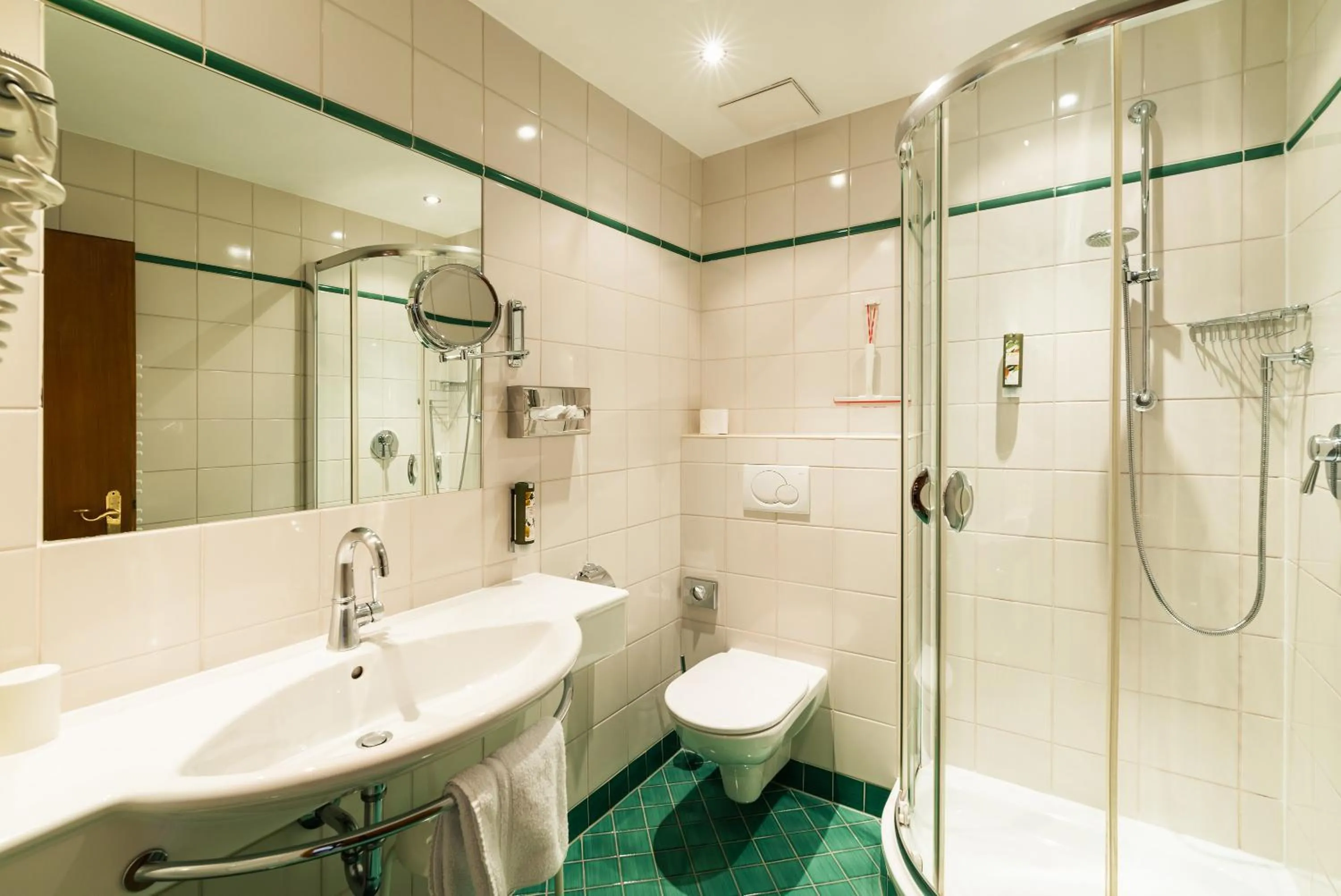 Bathroom in Hotel Gasthof Brandstätter