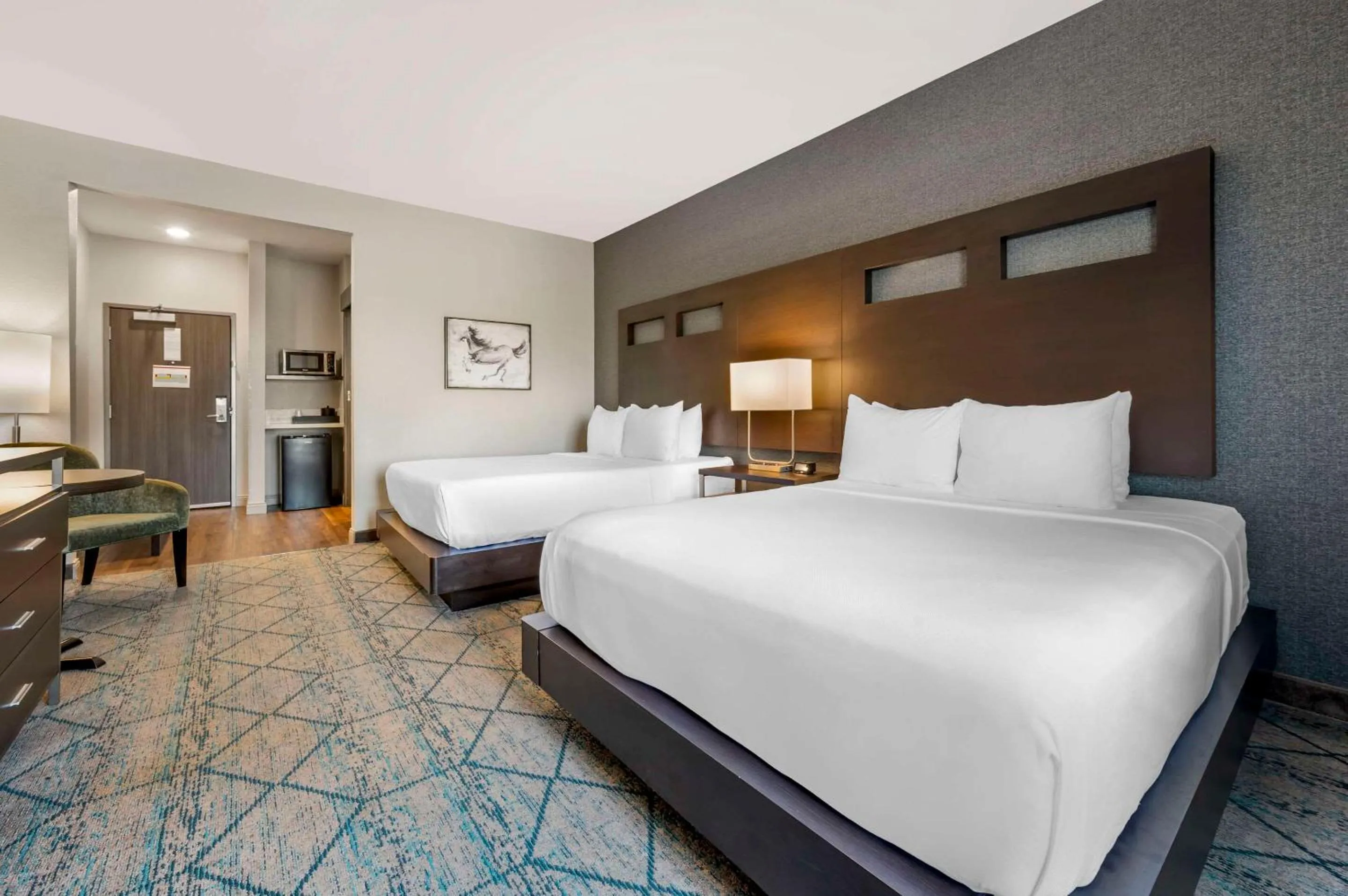 Bedroom, Bed in Best Western Plus Louisville North