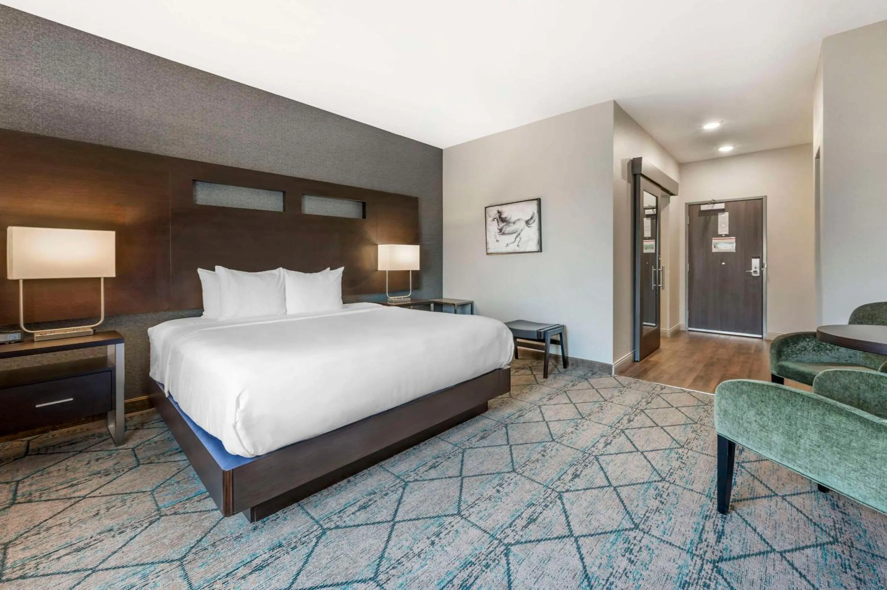 Bedroom, Bed in Best Western Plus Louisville North