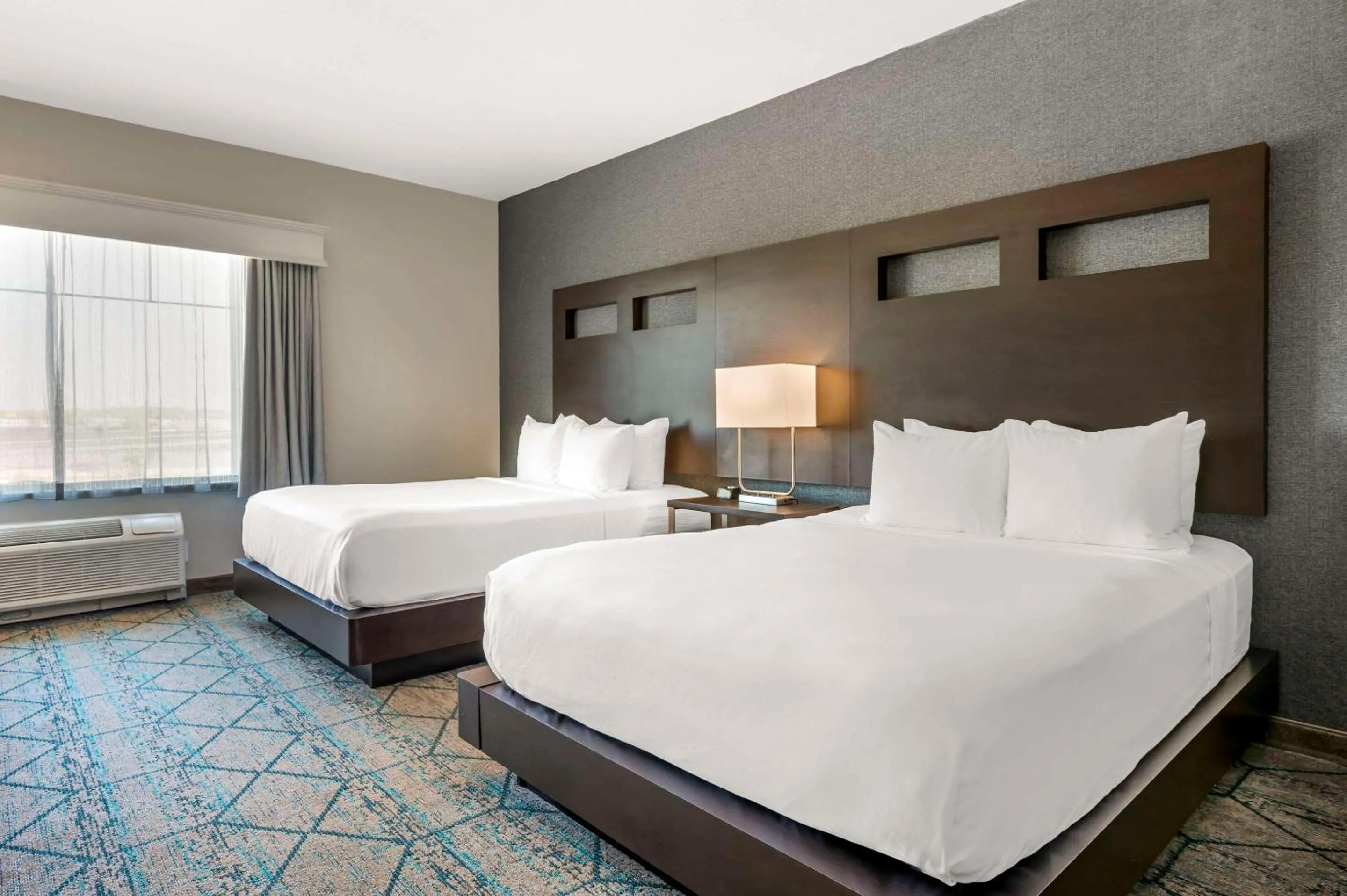 Bedroom, Bed in Best Western Plus Louisville North