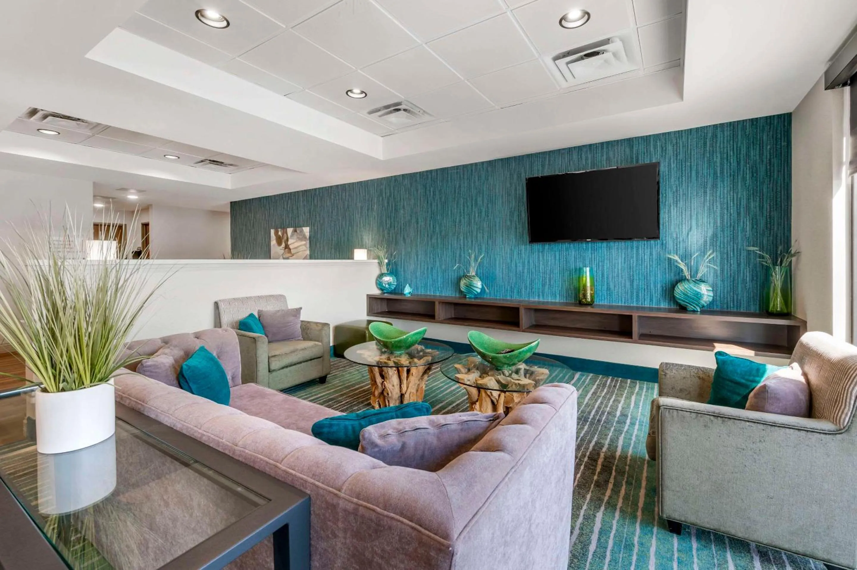 Lobby or reception in Best Western Plus Louisville North