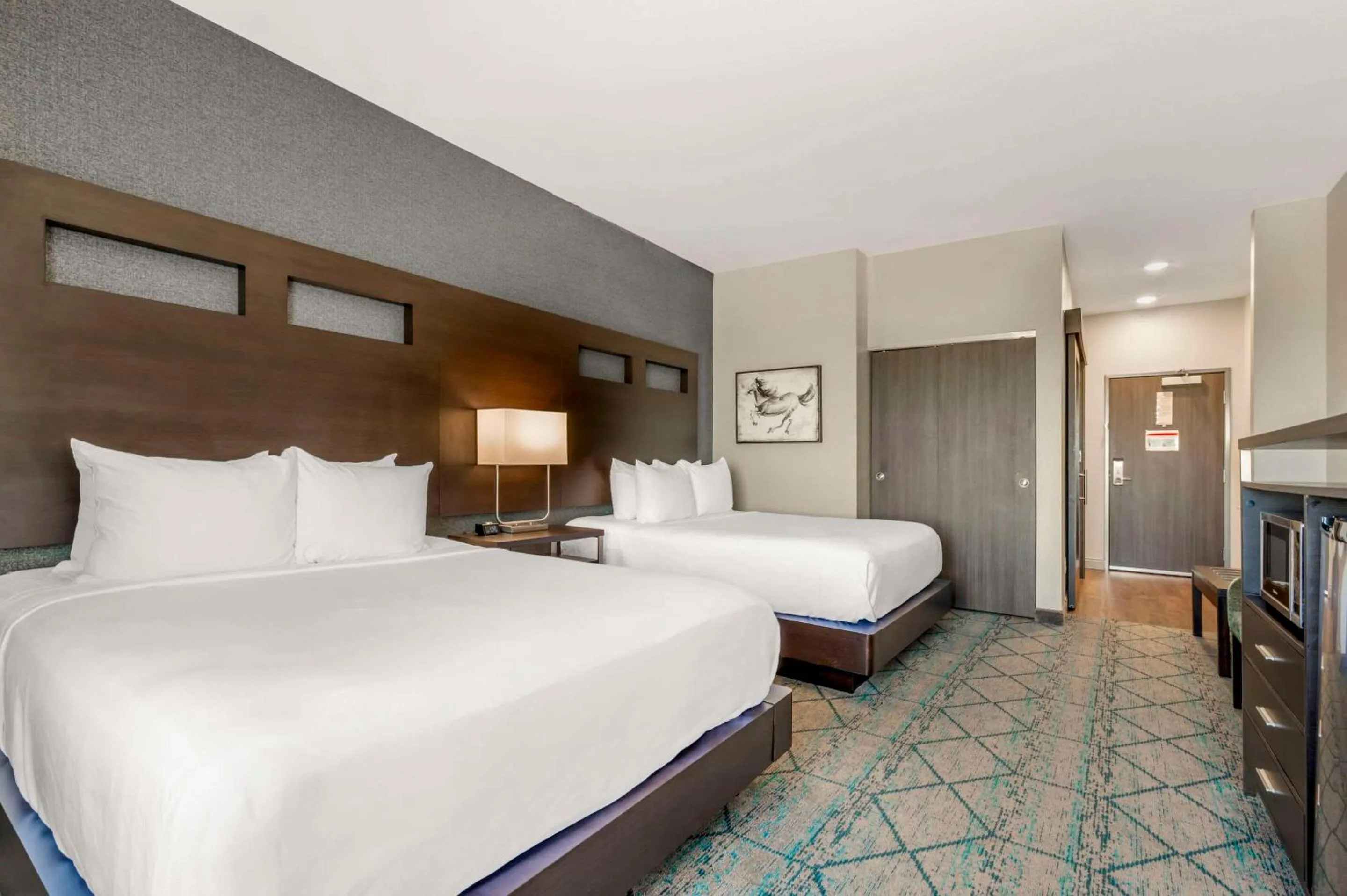 Bedroom, Bed in Best Western Plus Louisville North