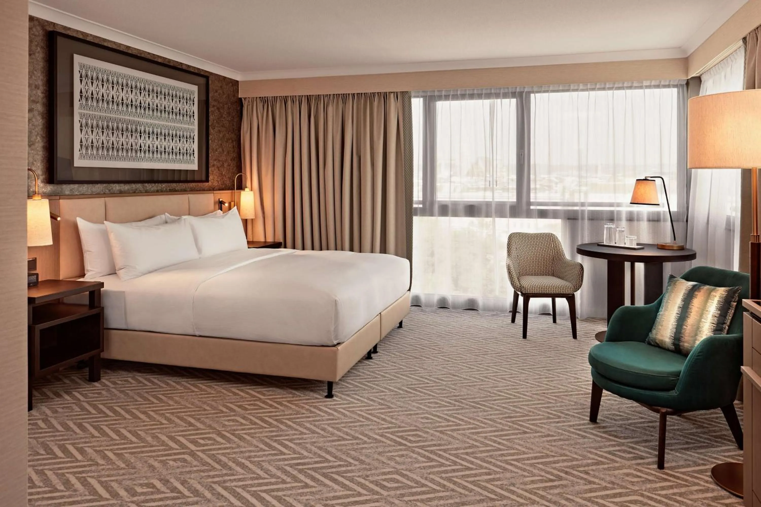 Living room, Bed in Hilton Vienna Park