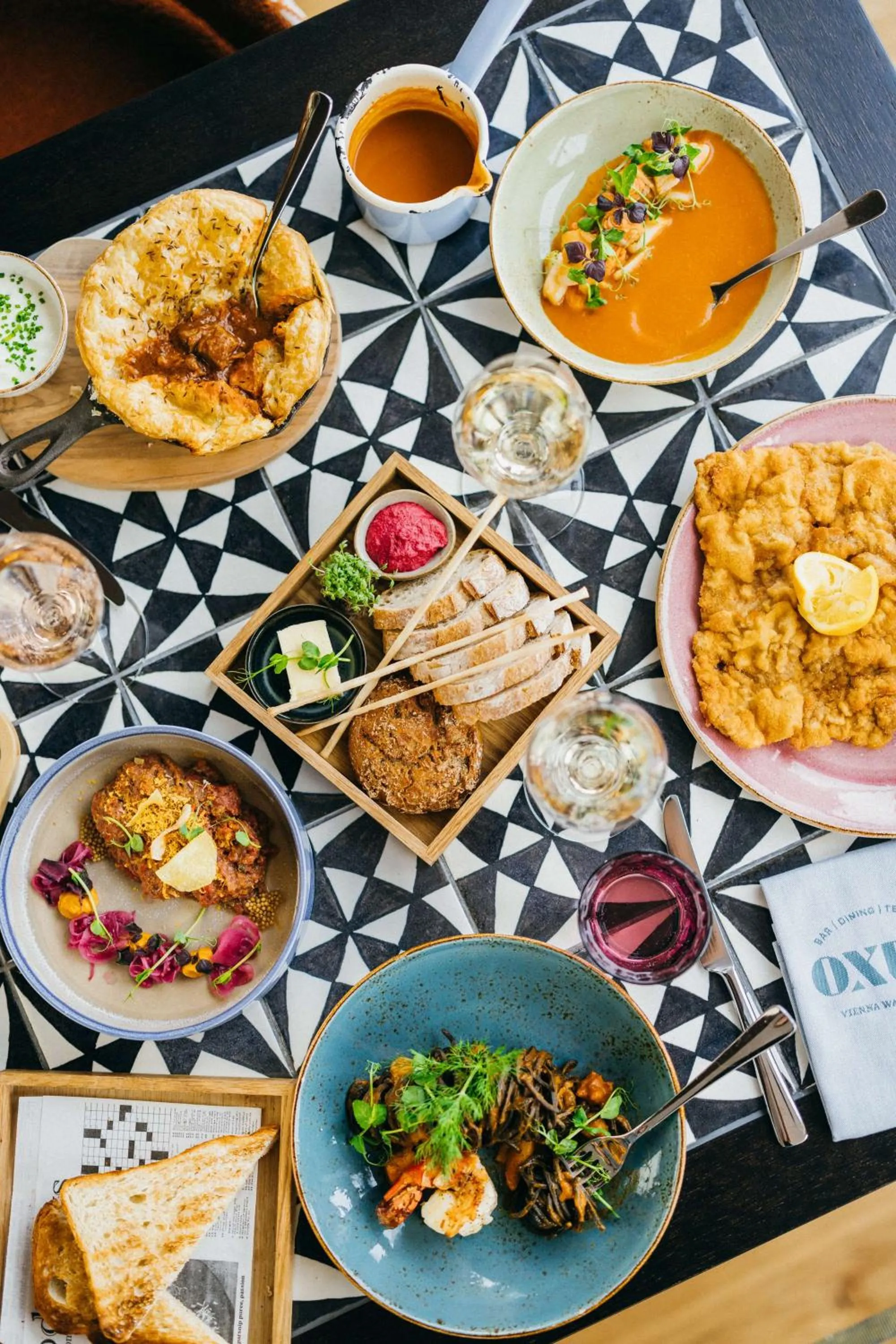 Restaurant/places to eat in Hilton Vienna Waterfront