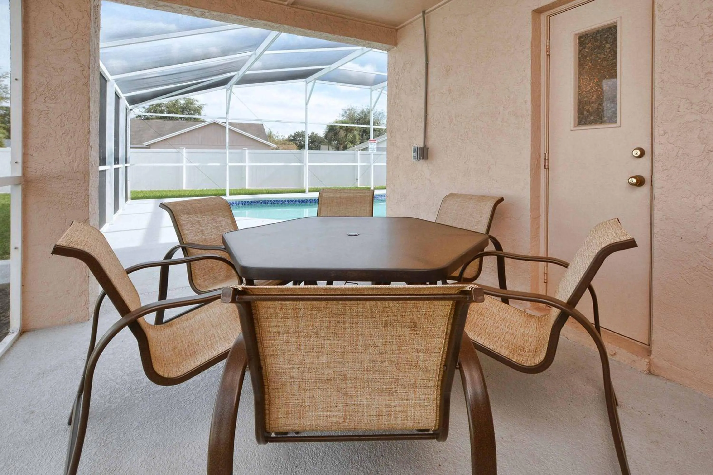 Property building in Indian Ridge- 4 Bedroom Pool Home- 2405Ir