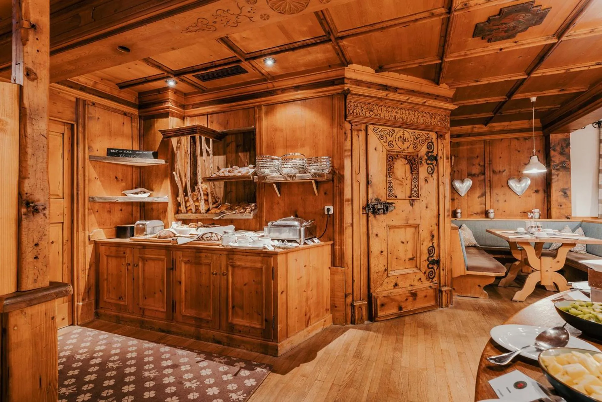 Food and drinks in Hotel Glücksschmiede - Hinterglemm