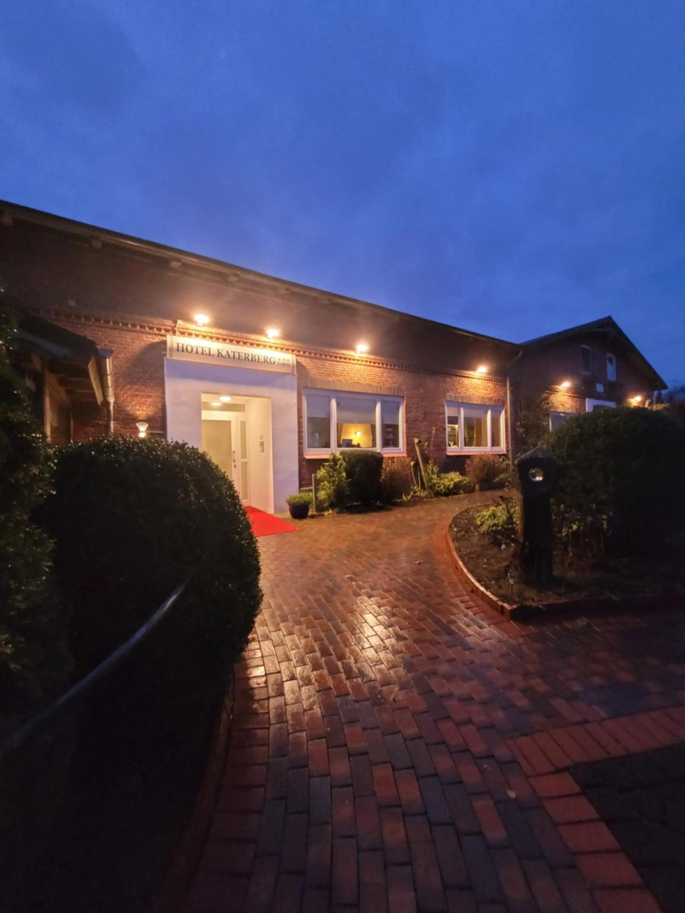 Property building in Room and kitchen im Katerberg