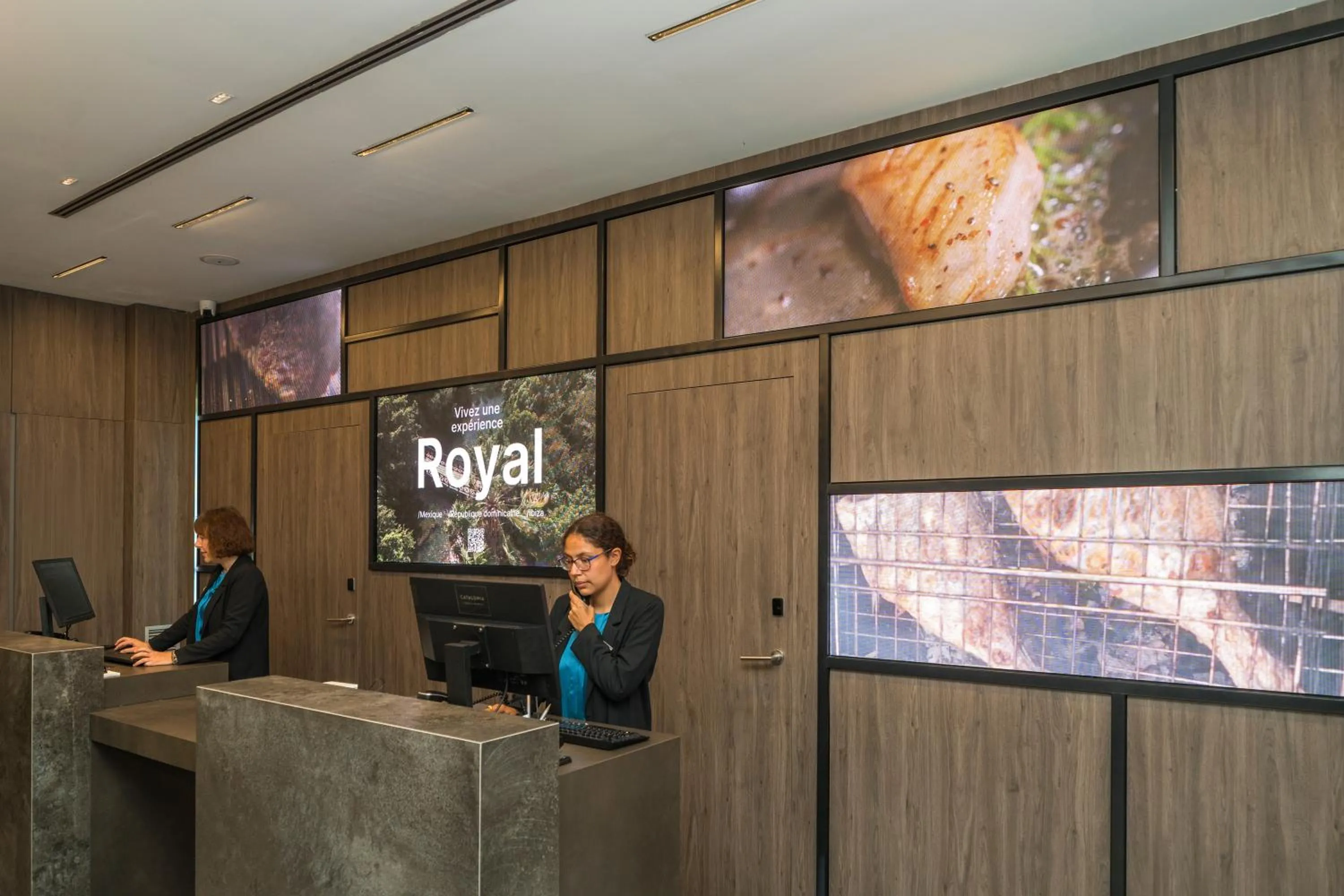 Lobby or reception in Catalonia Gran Vía Bilbao