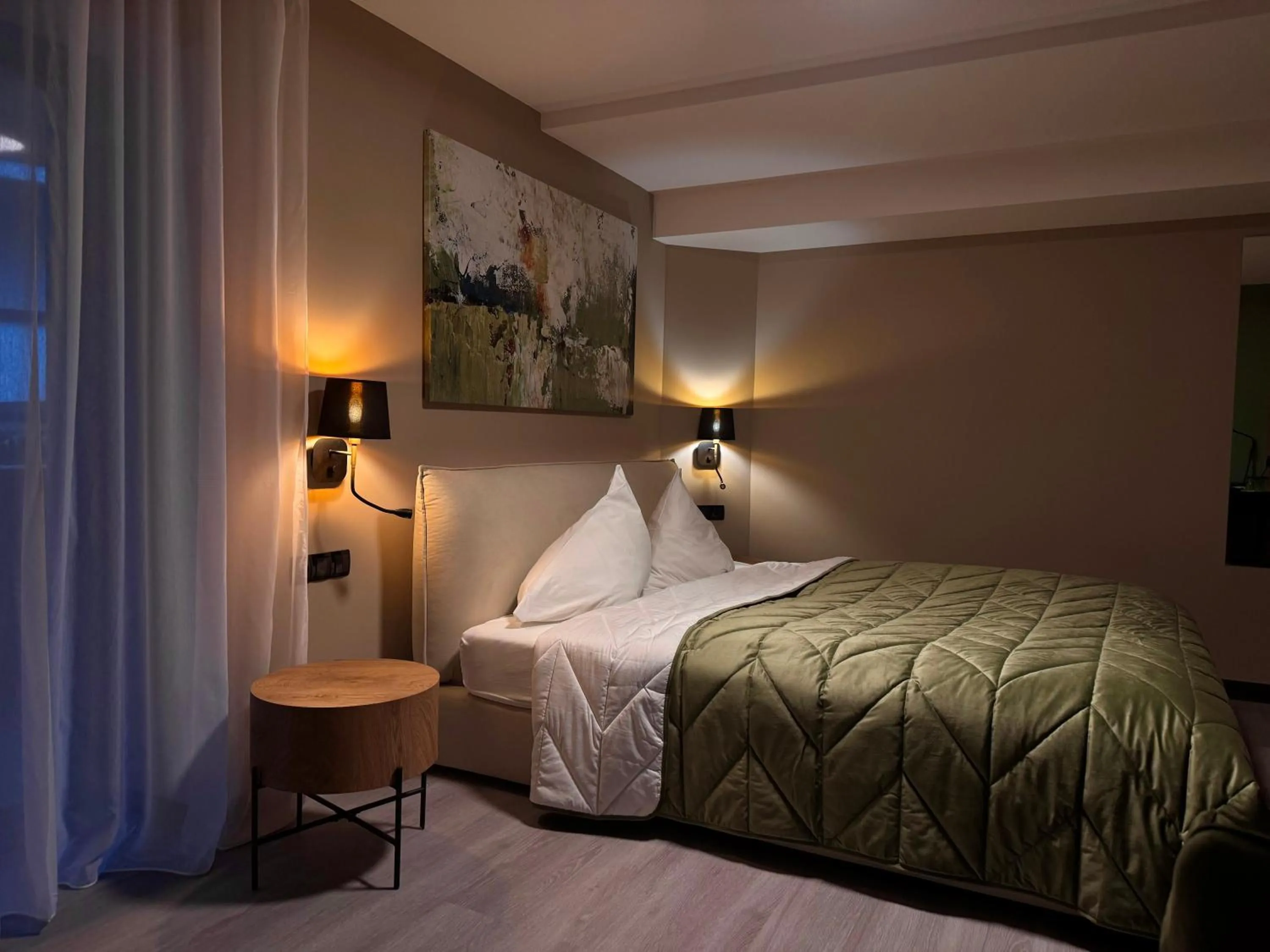 Bed in Mountains Hotel