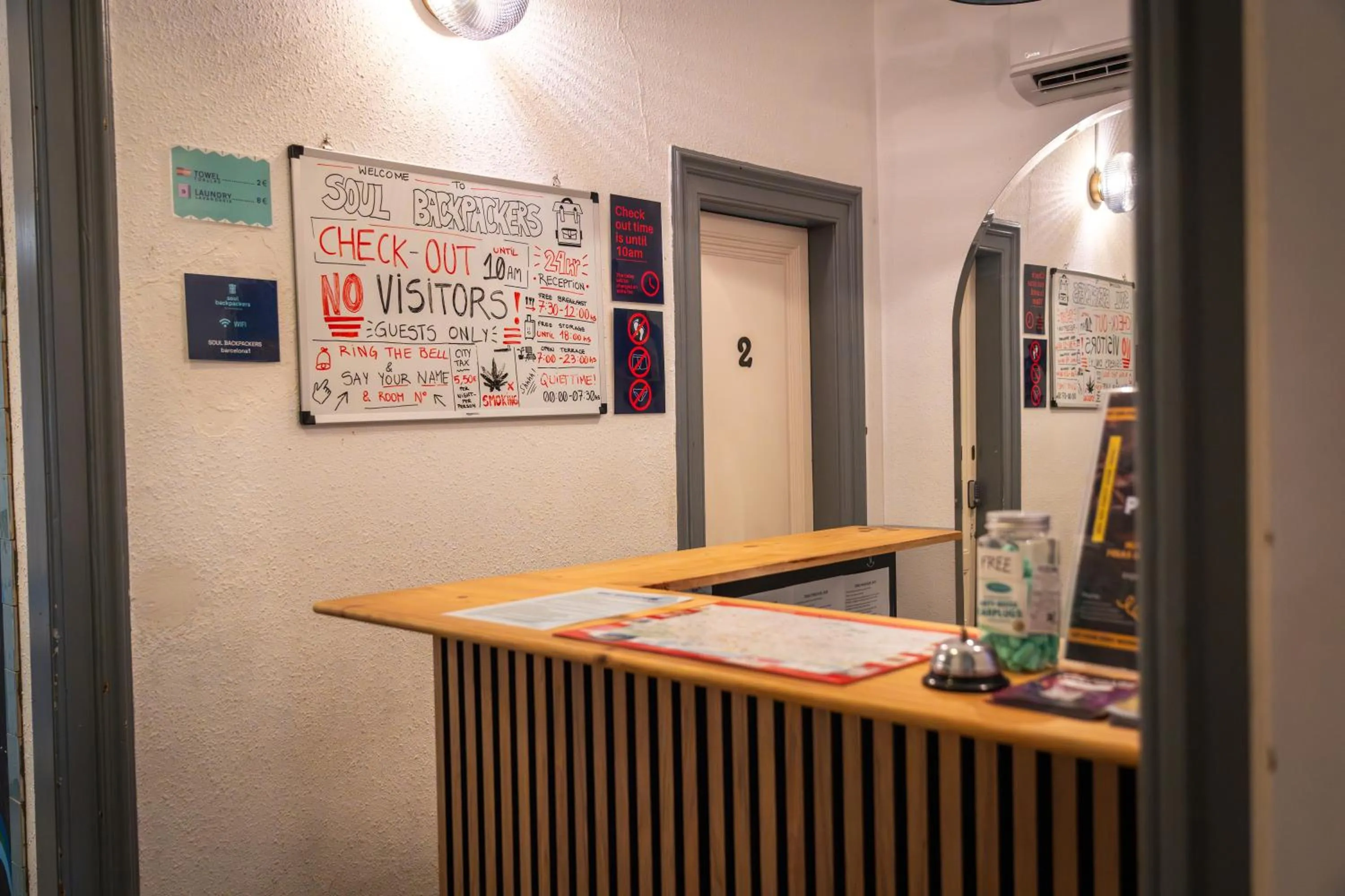 Property logo or sign in Soul Backpackers Barcelona