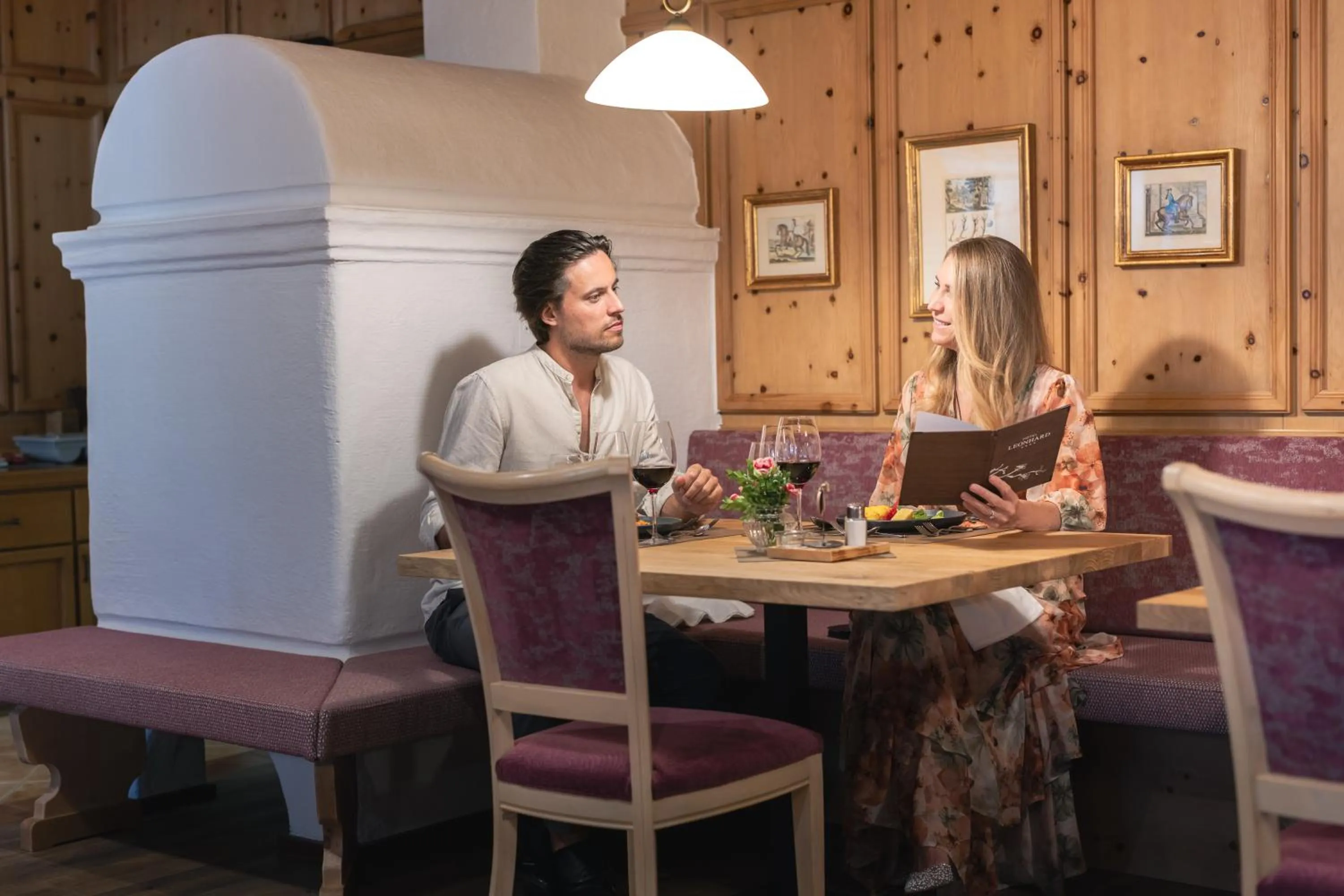 Restaurant/places to eat in Hotel Leonhard