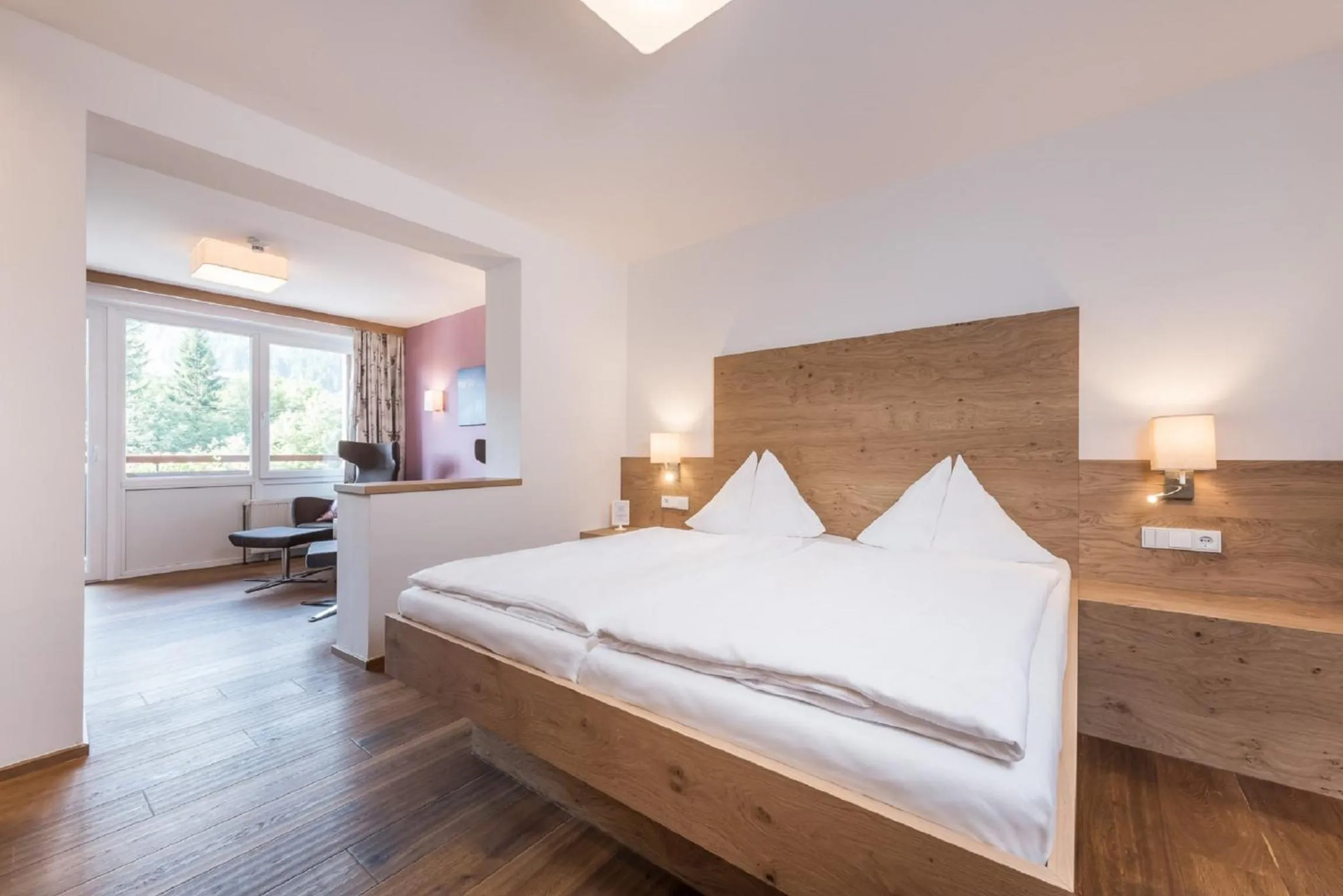 Bed in Hotel Leonhard