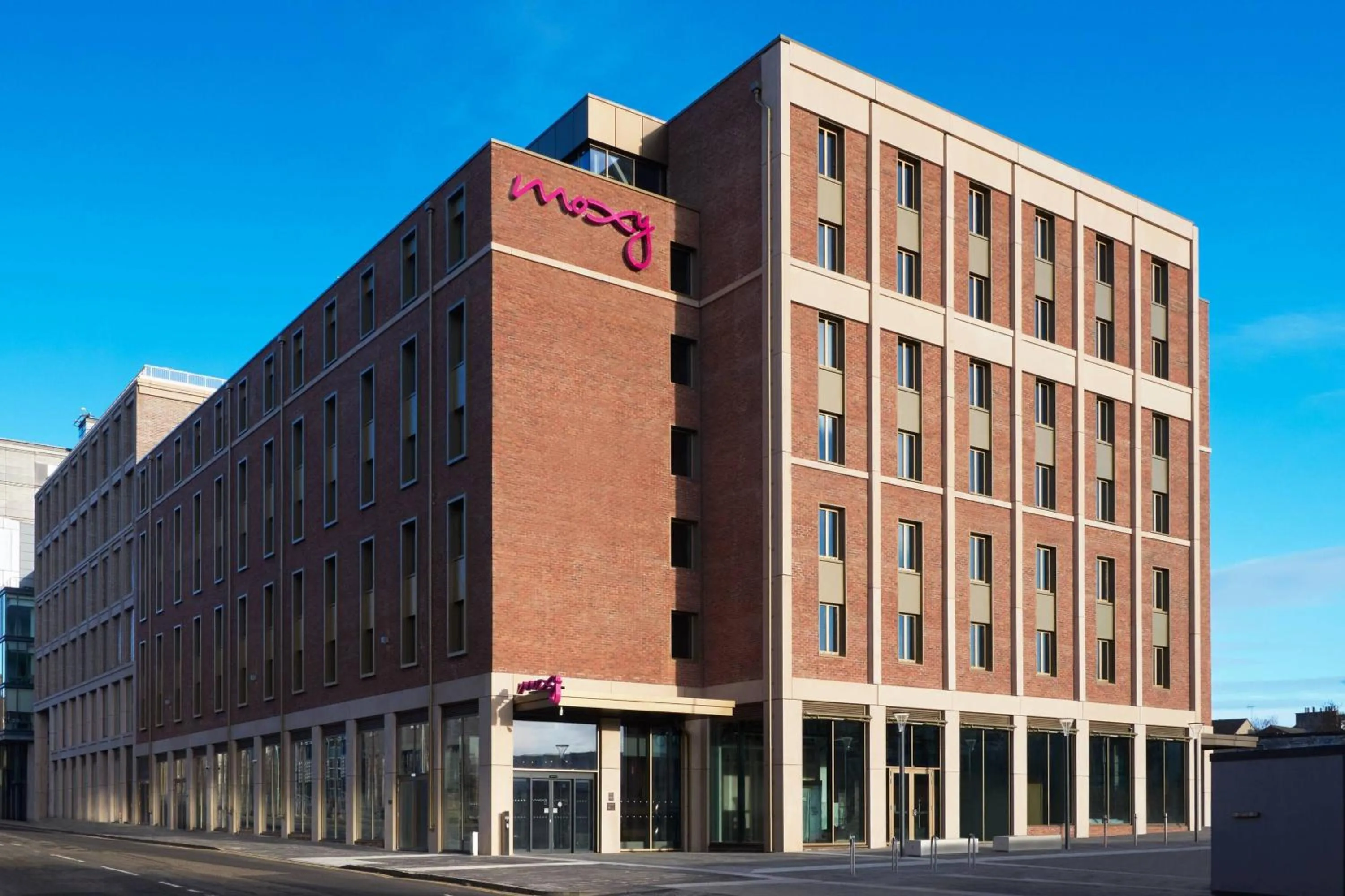 Property building in Moxy Edinburgh Fountainbridge
