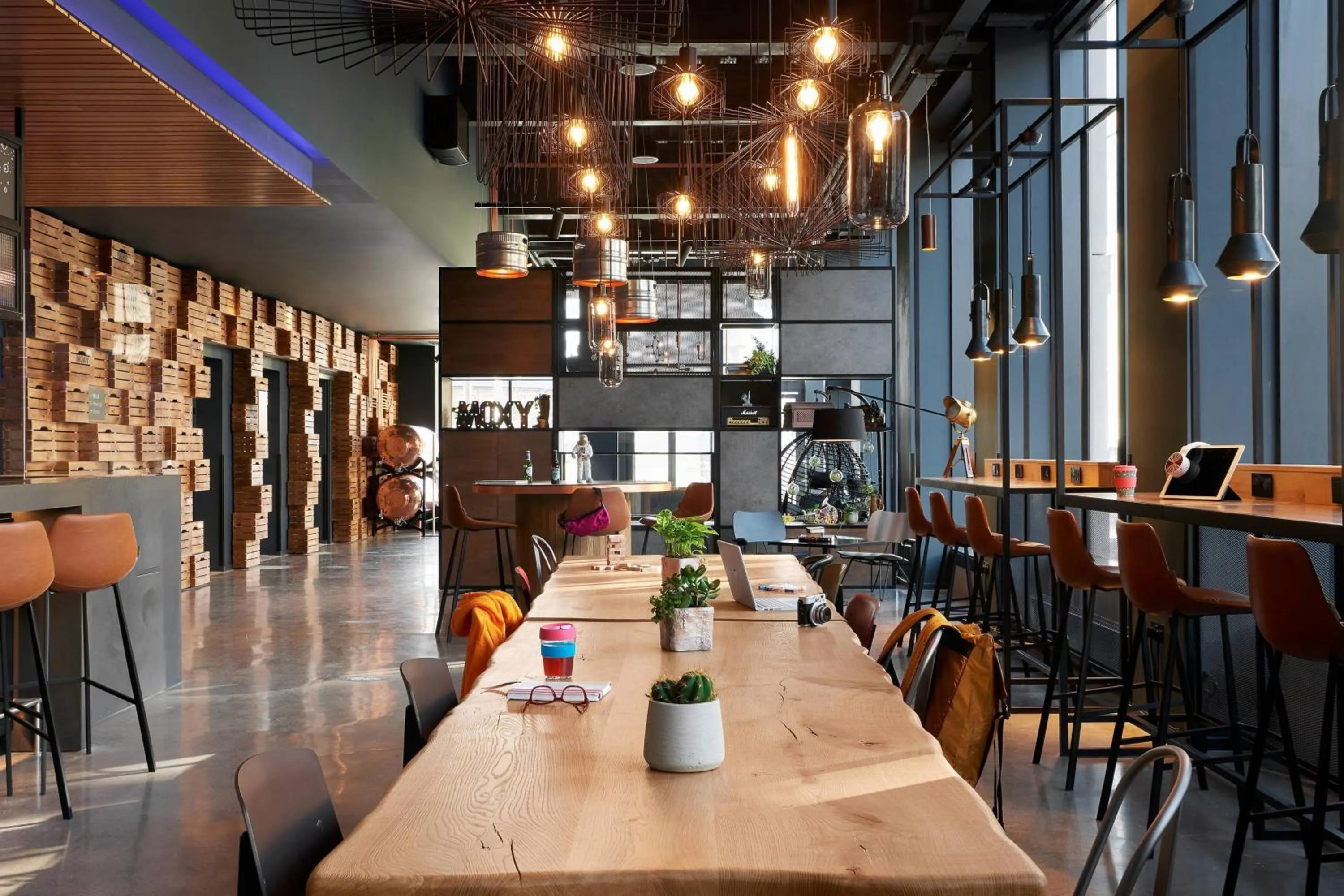 Restaurant/places to eat in Moxy Edinburgh Fountainbridge