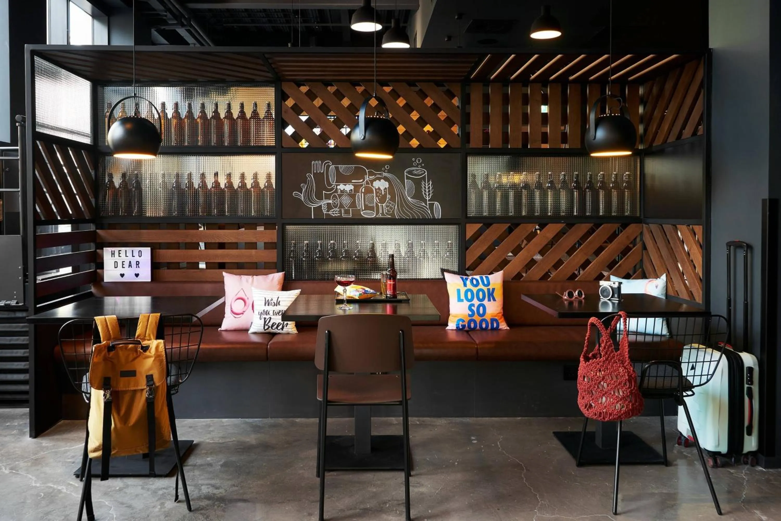 Restaurant/places to eat in Moxy Edinburgh Fountainbridge