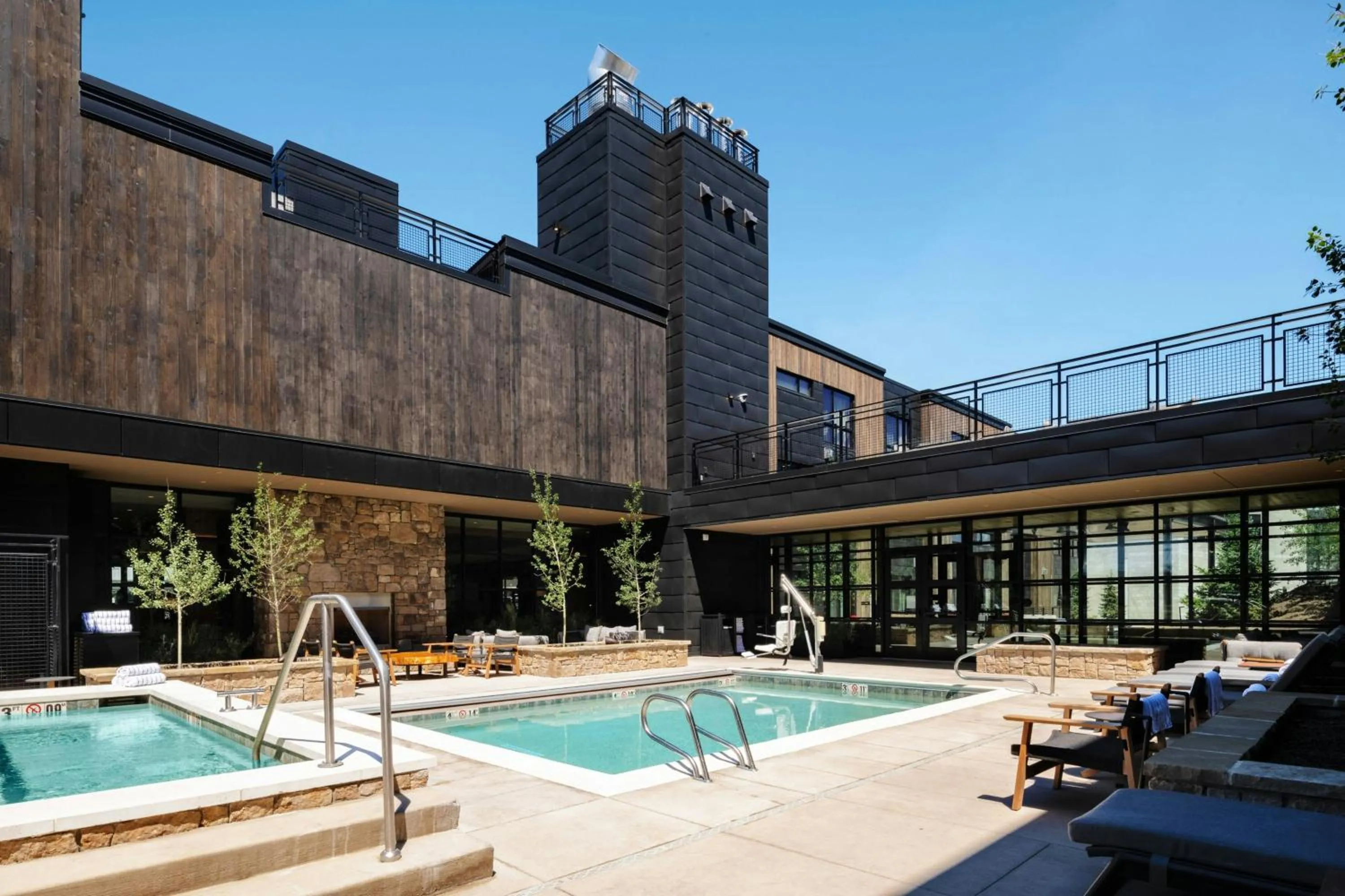 Swimming pool in The Cloudveil, Autograph Collection