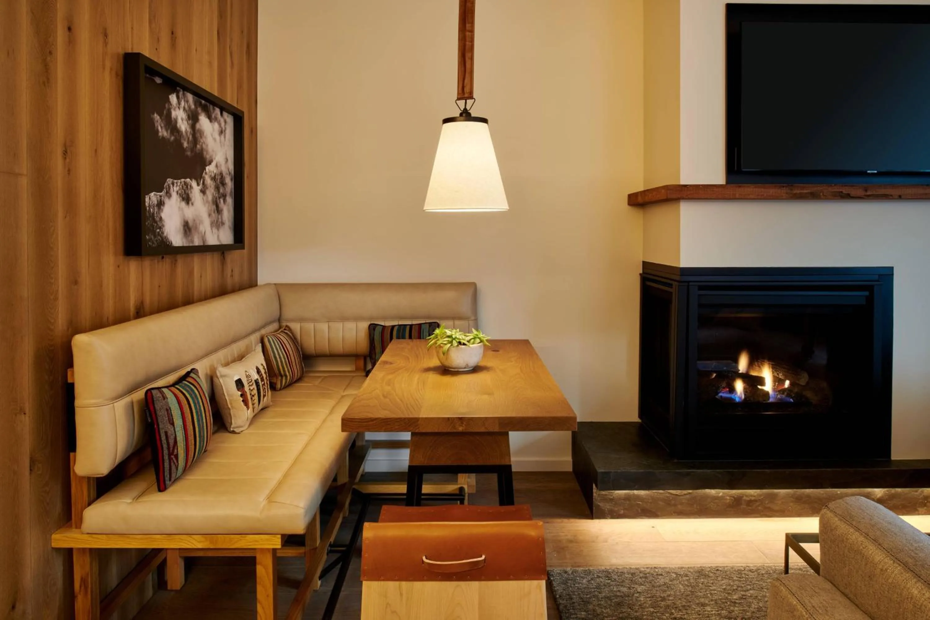 Photo of the whole room in The Cloudveil, Autograph Collection