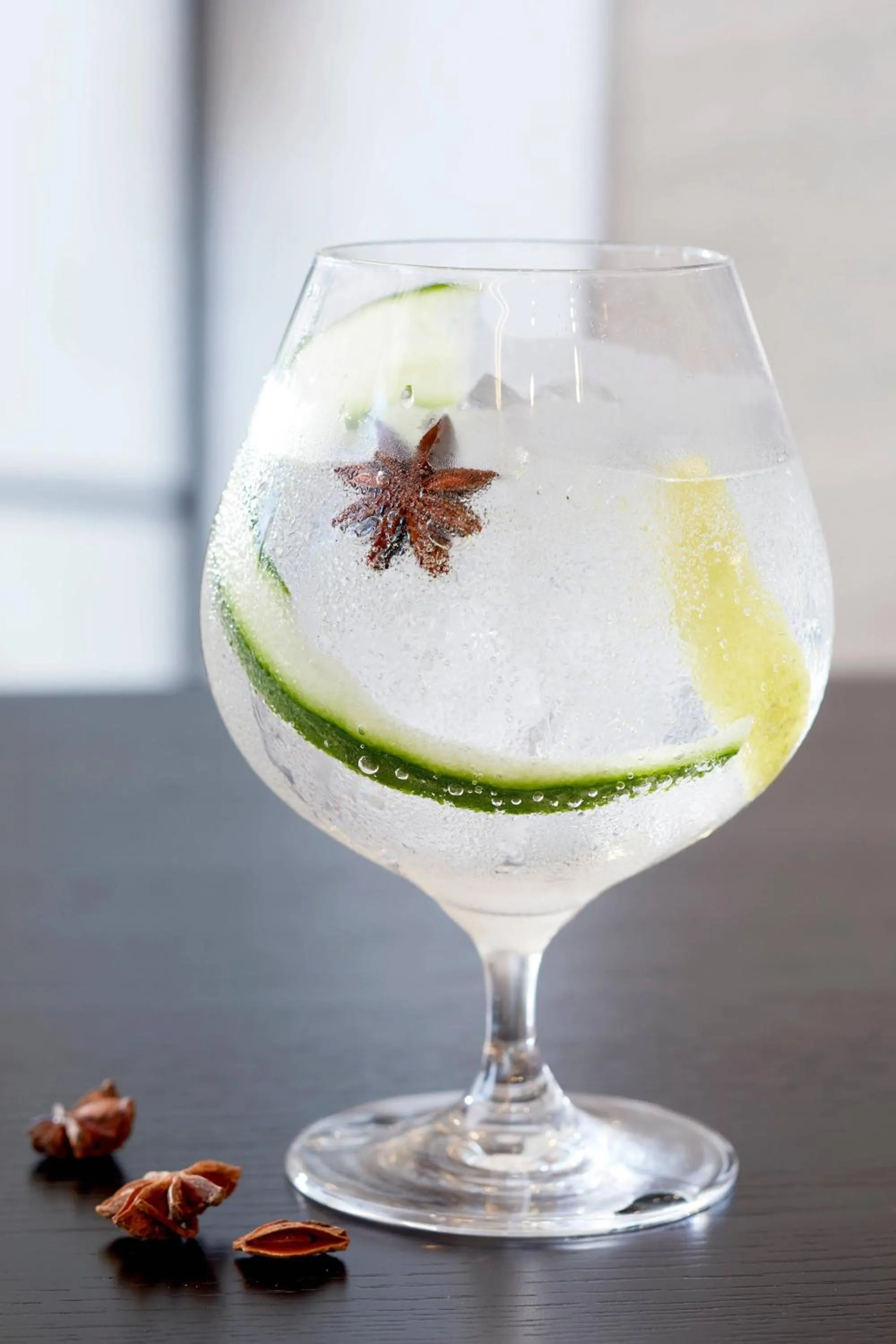 Lounge or bar in AC Hotel by Marriott Tuscaloosa Downtown