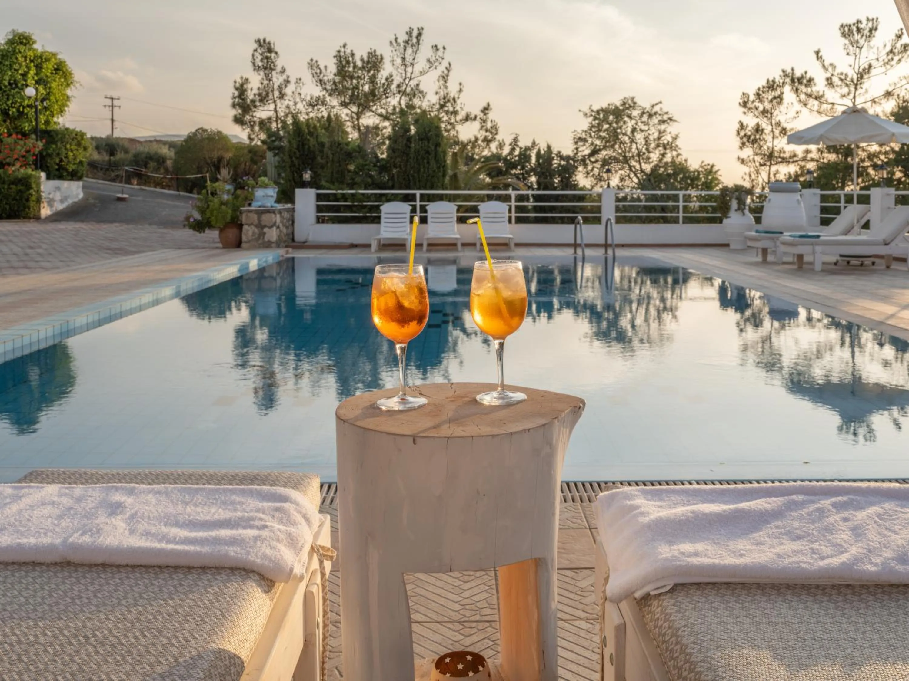 Swimming pool in Aegean Apartments