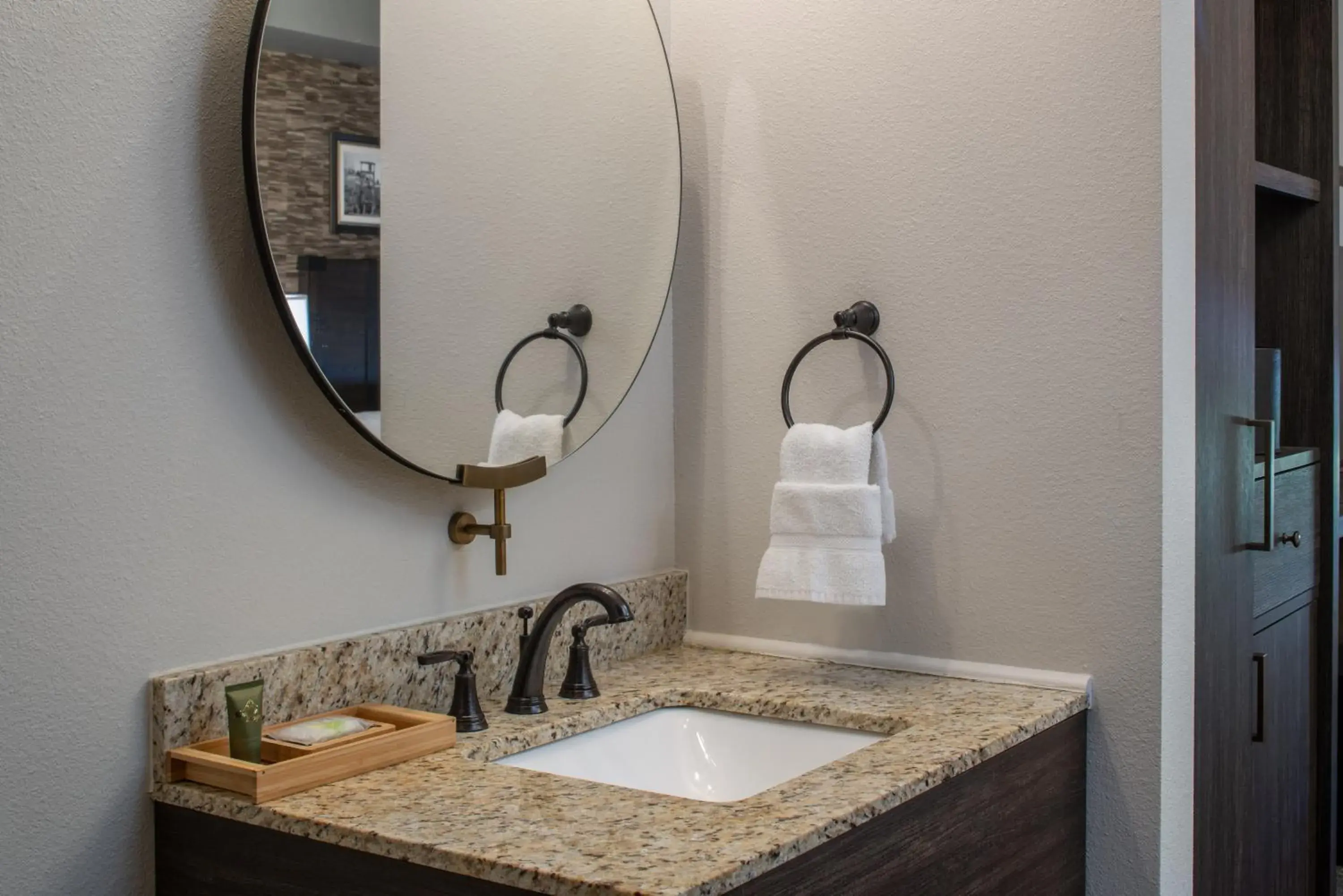 Golden Nugget Standard 2 Double Beds - single occupancy in Golden Nugget Hotel & Casino Golden Nugget Standard 2 Double Beds - single occupancy in Golden Nugget Hotel & Casino