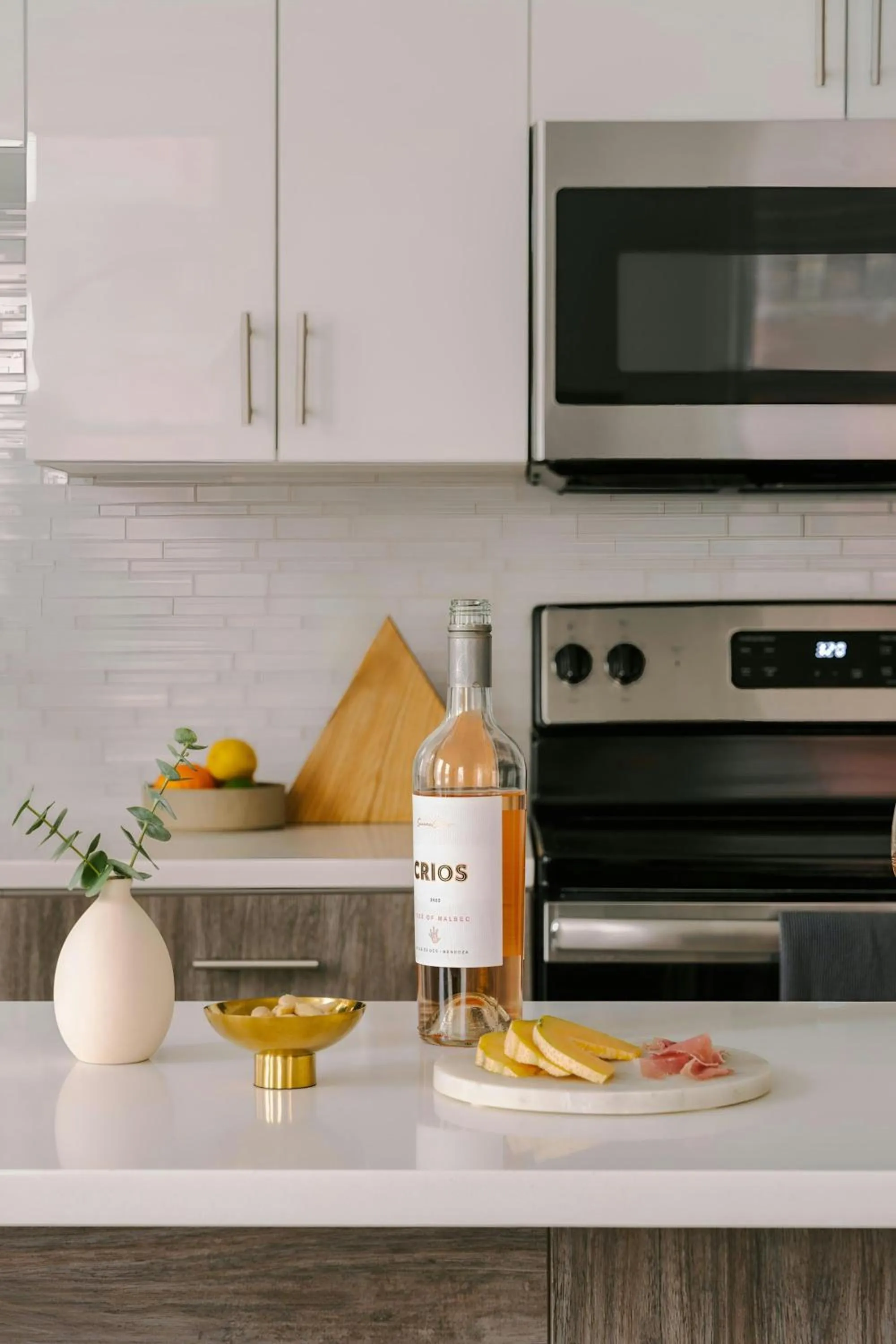 Bedroom in Sonder by Marriott Bonvoy The Witherspoon Apartments Center City