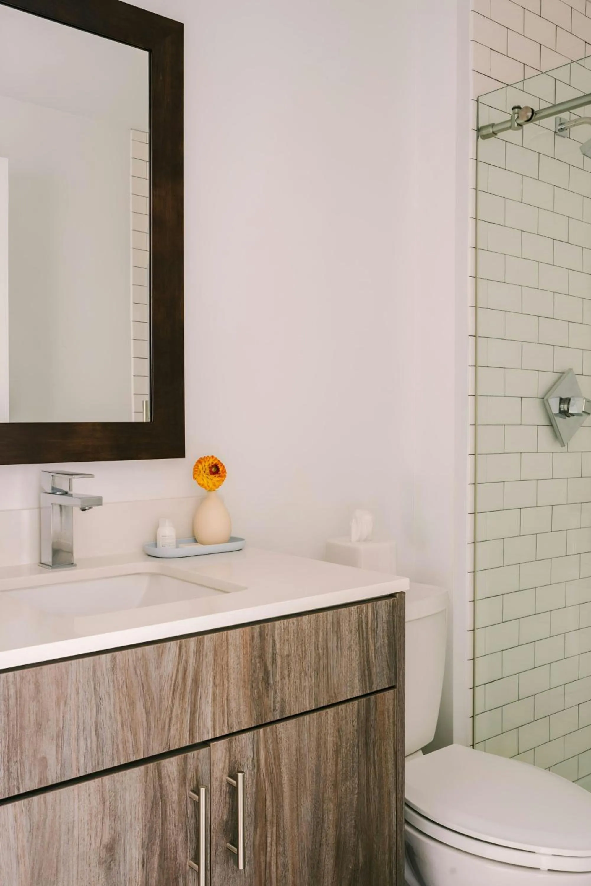 Bathroom in Sonder by Marriott Bonvoy The Witherspoon Apartments Center City