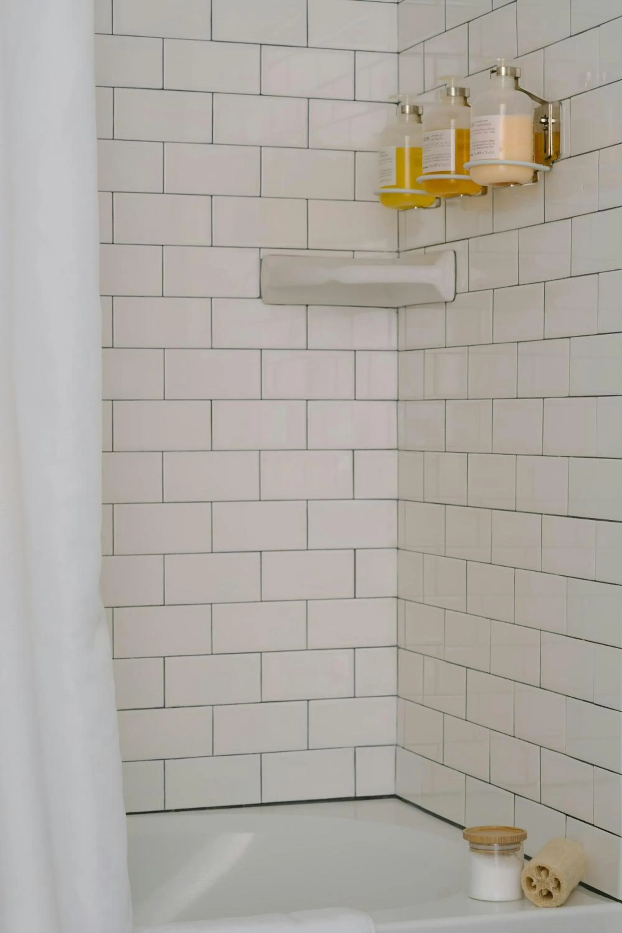 Bathroom in Sonder by Marriott Bonvoy The Witherspoon Apartments Center City