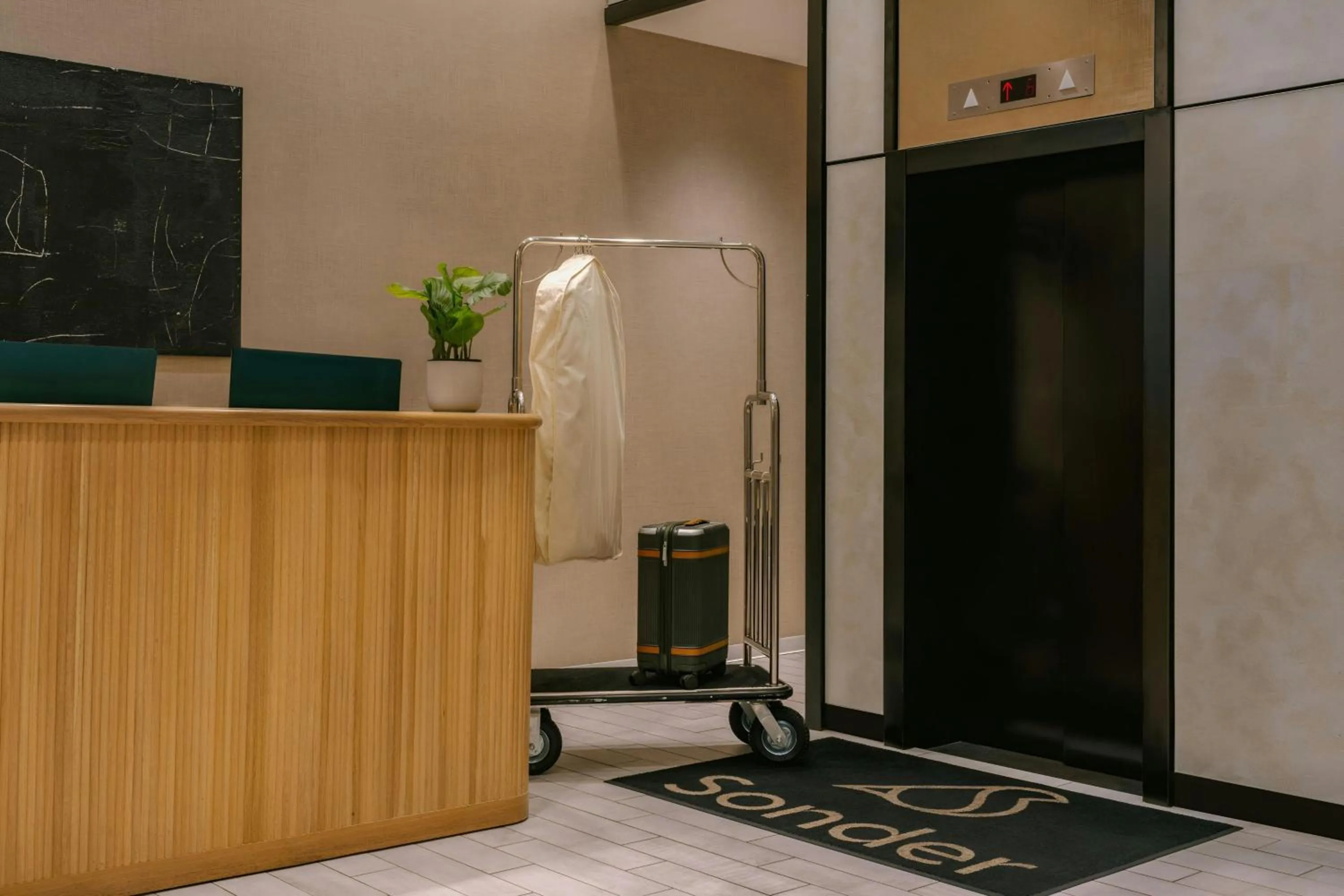 Lobby or reception in Sonder by Marriott Bonvoy The Witherspoon Apartments Center City