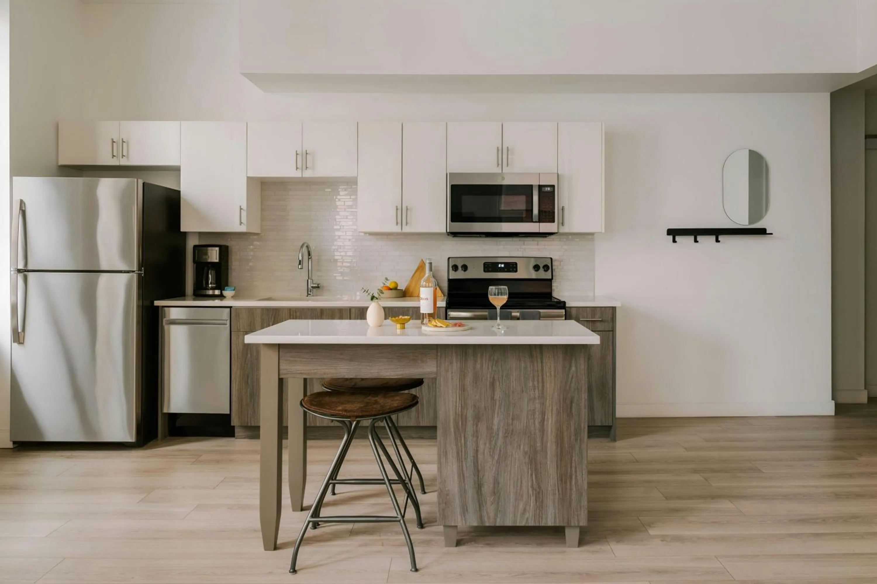 Kitchen or kitchenette in Sonder by Marriott Bonvoy The Witherspoon Apartments Center City