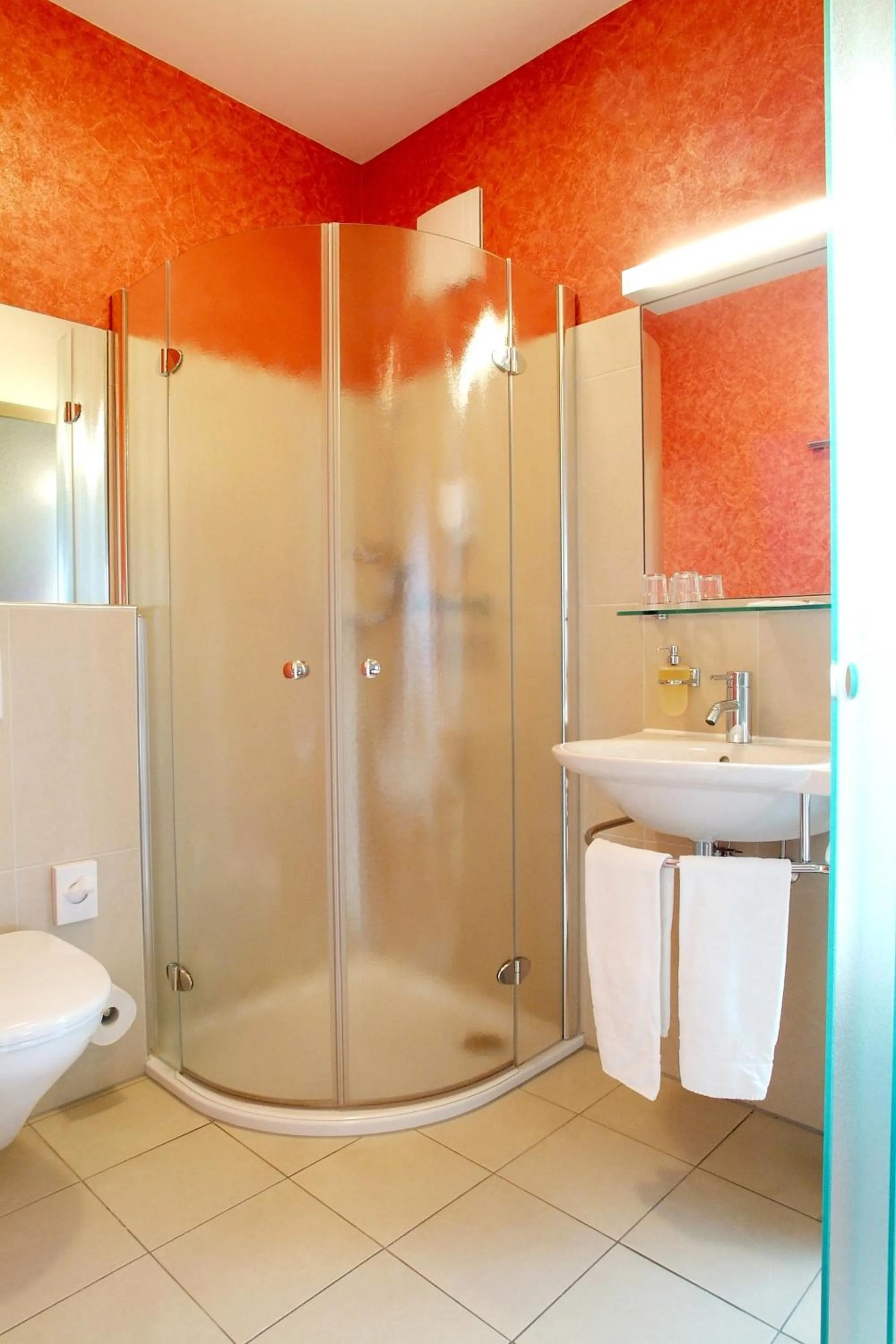 Bathroom in Hotel Restaurant Mohren