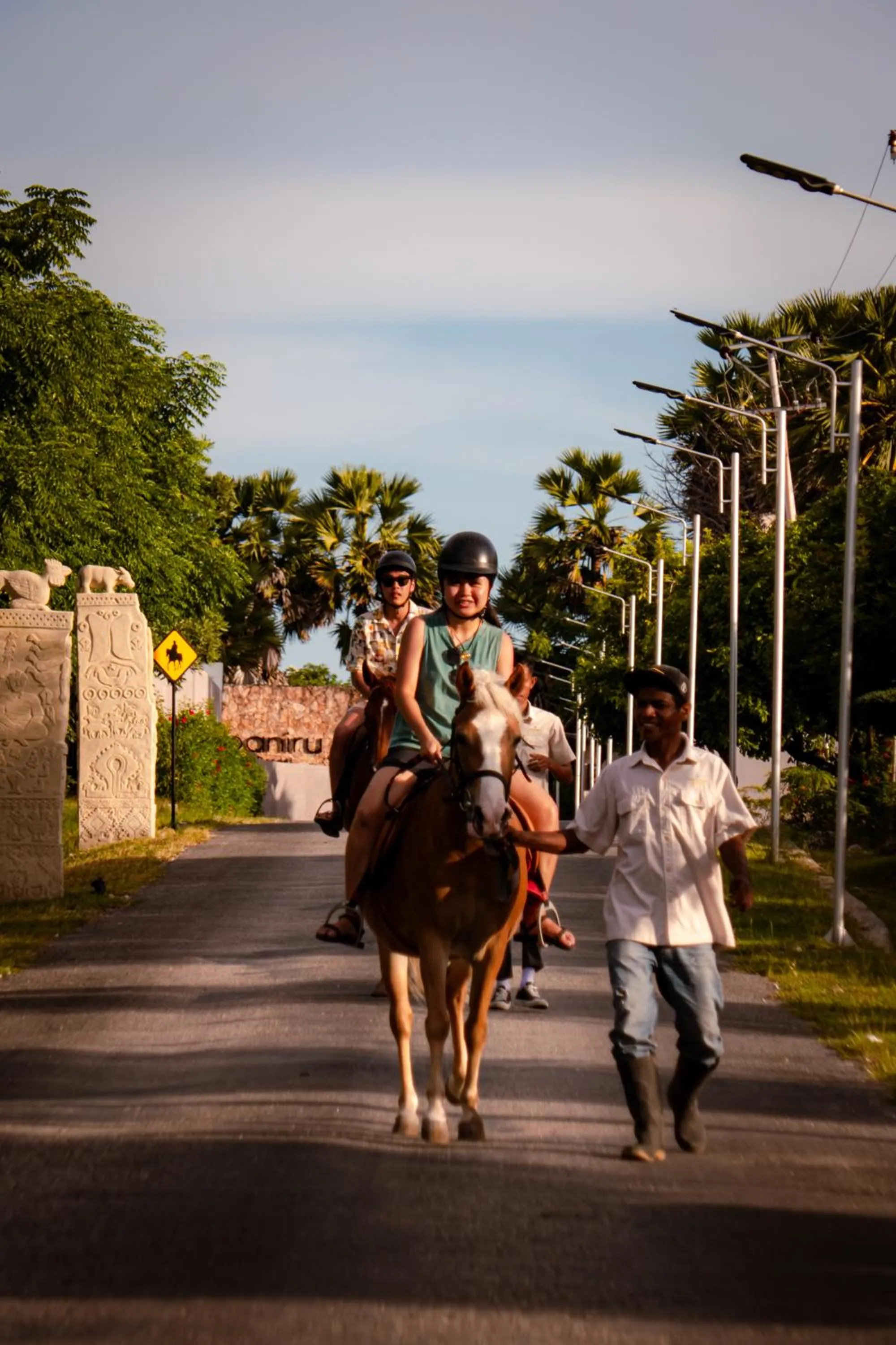 Horse-riding in Kambaniru Beach Hotel and Resort