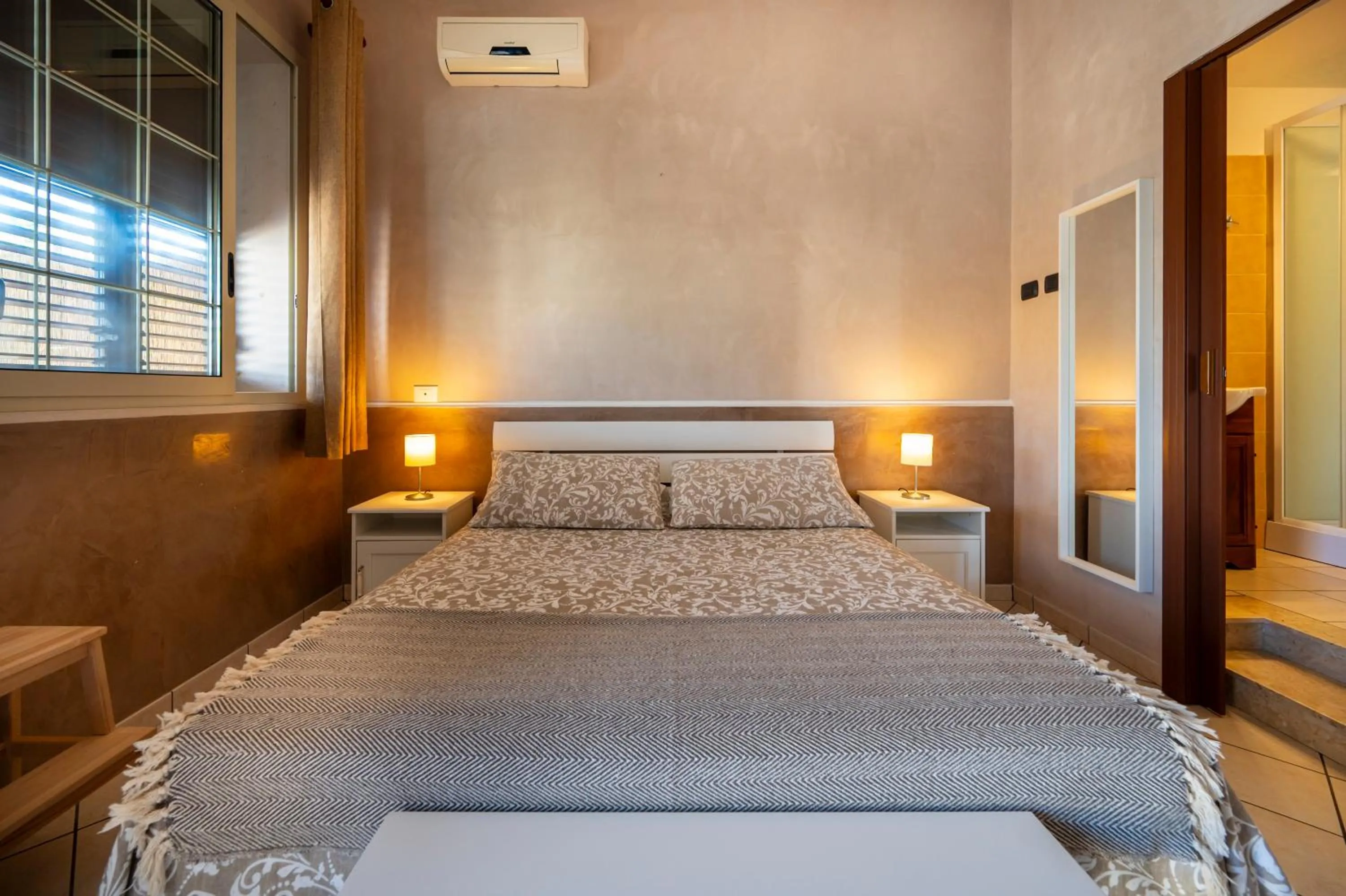 Bedroom, Bed in Villa Dolmen Beach