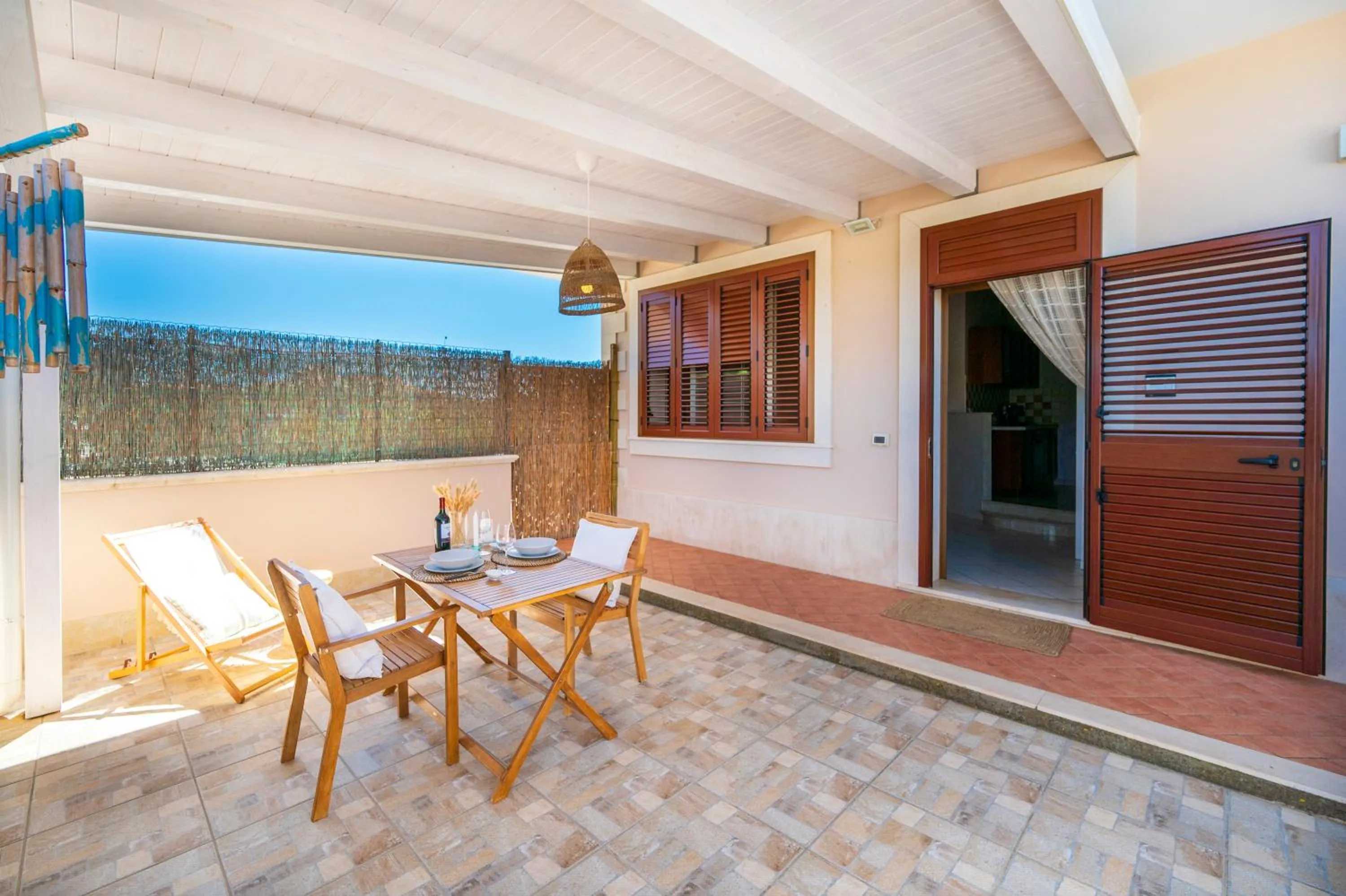 Patio in Villa Dolmen Beach