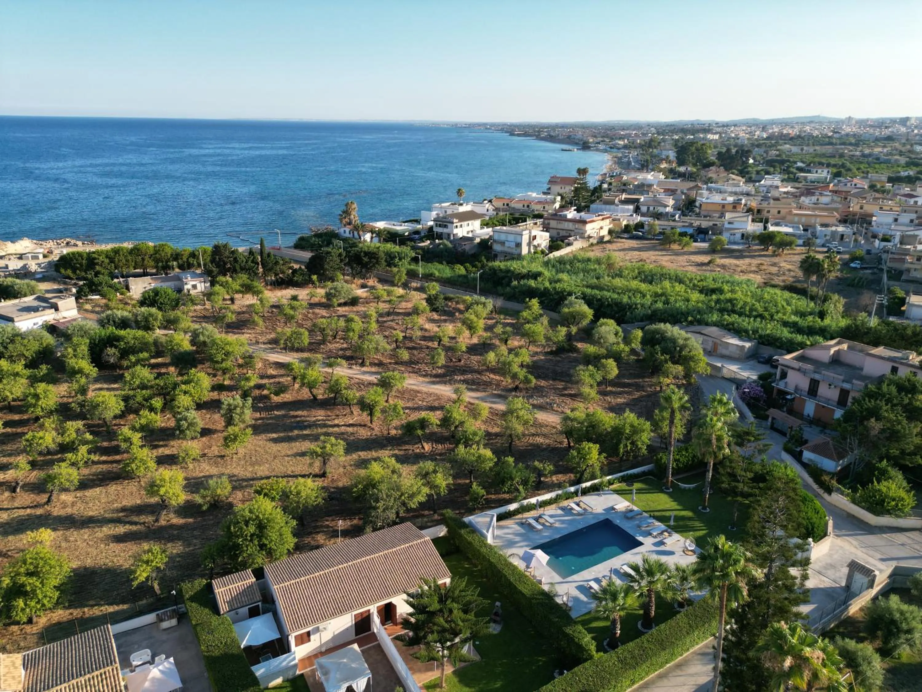 Property building in Villa Dolmen Beach