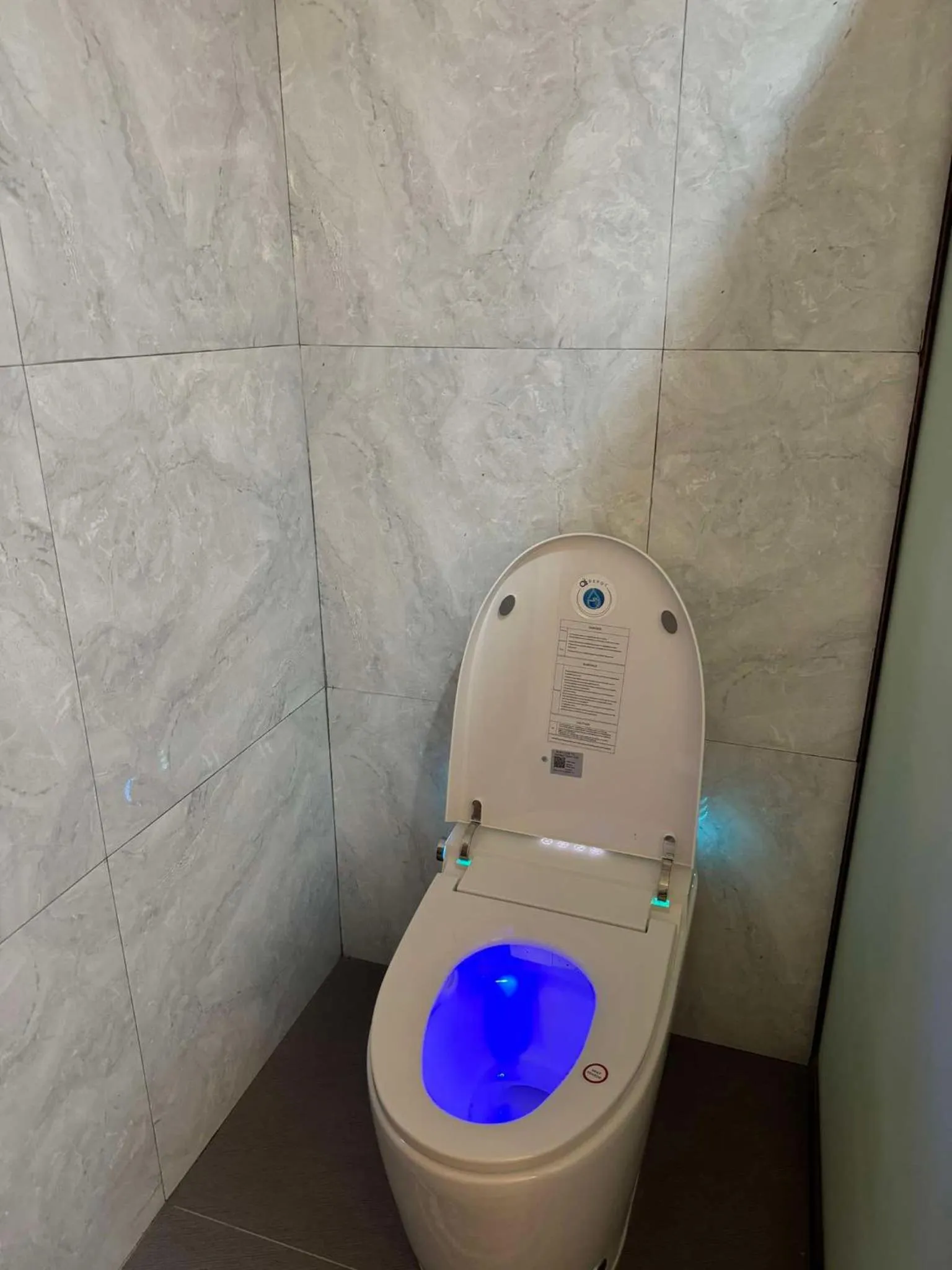 Toilet in Youhan Beach Resort