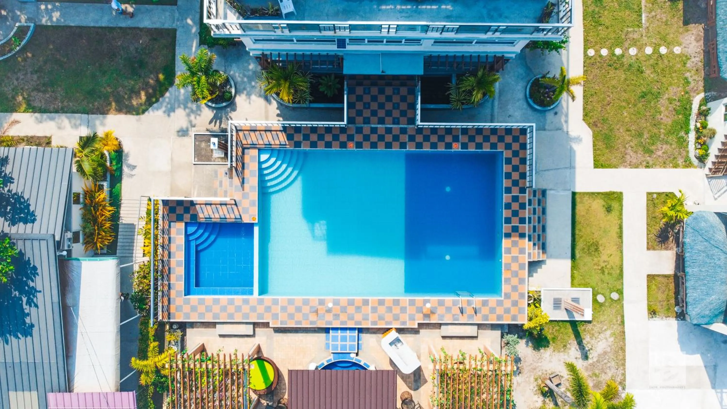 Swimming pool in Youhan Beach Resort