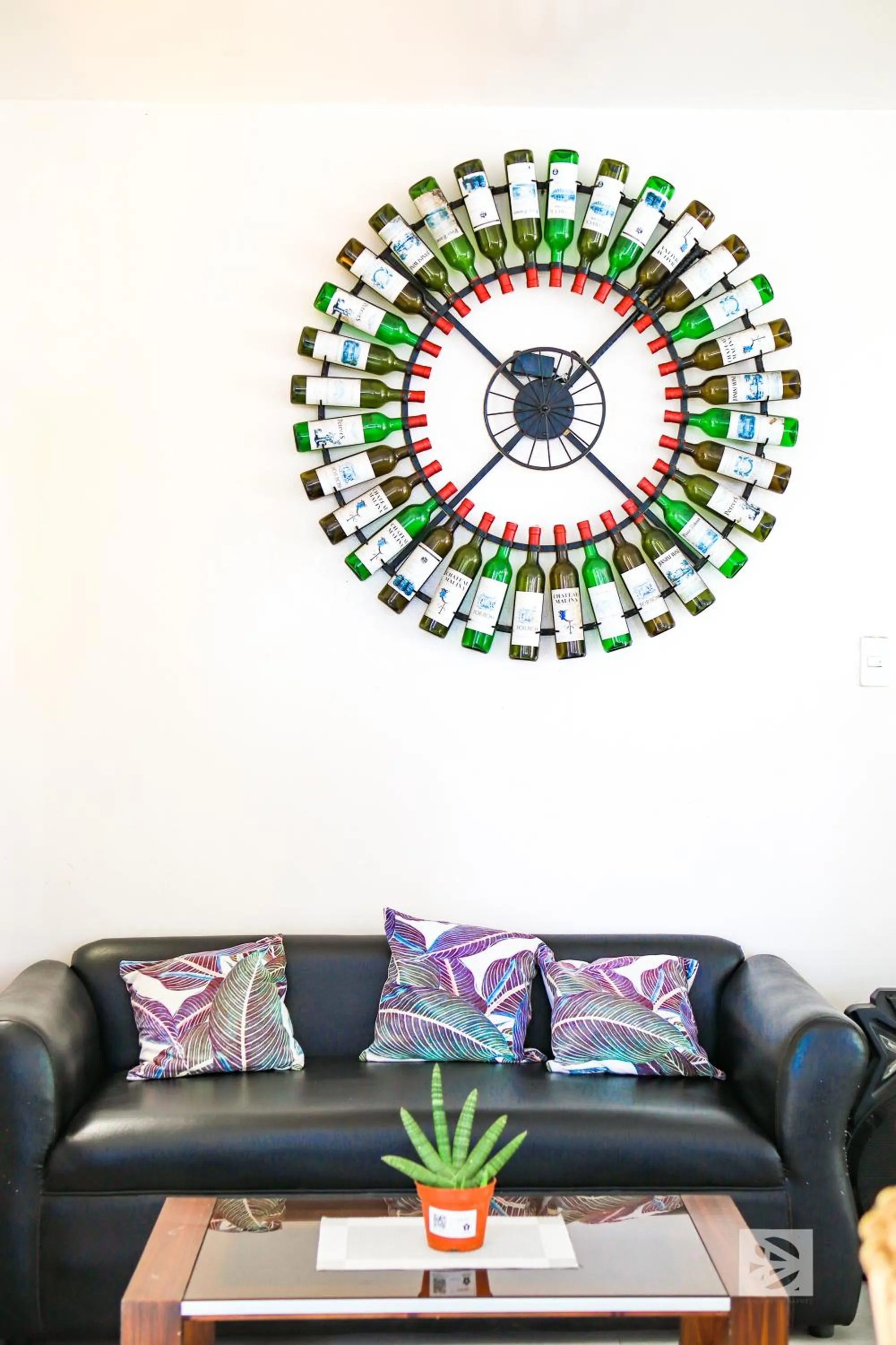 Restaurant/places to eat in Youhan Beach Resort