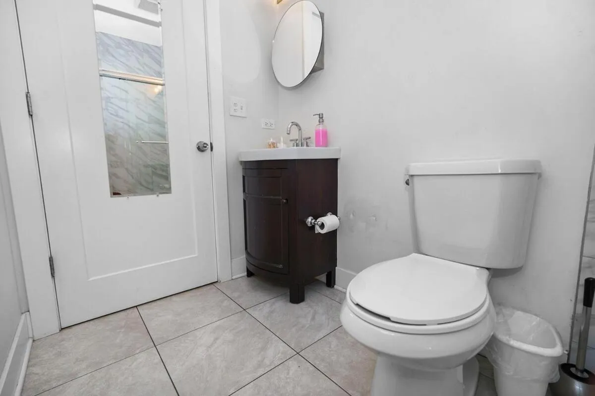 Modern 2BR 420 Friendly in Chicago South Loop Near Museum Campus, McCormick Place and Soldier Field